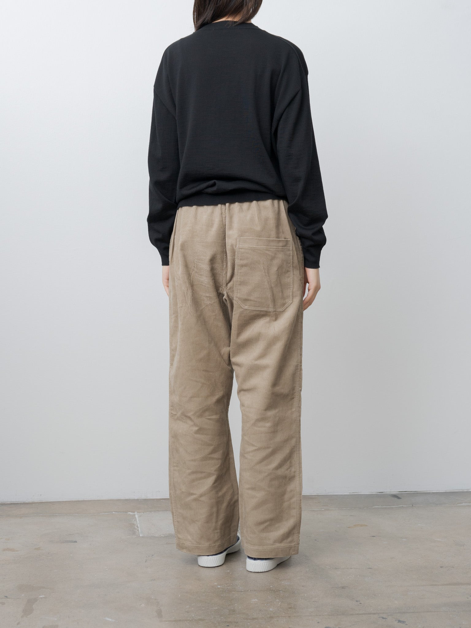 Muscat Extrafine Merino Wool Sweater - Black - 6