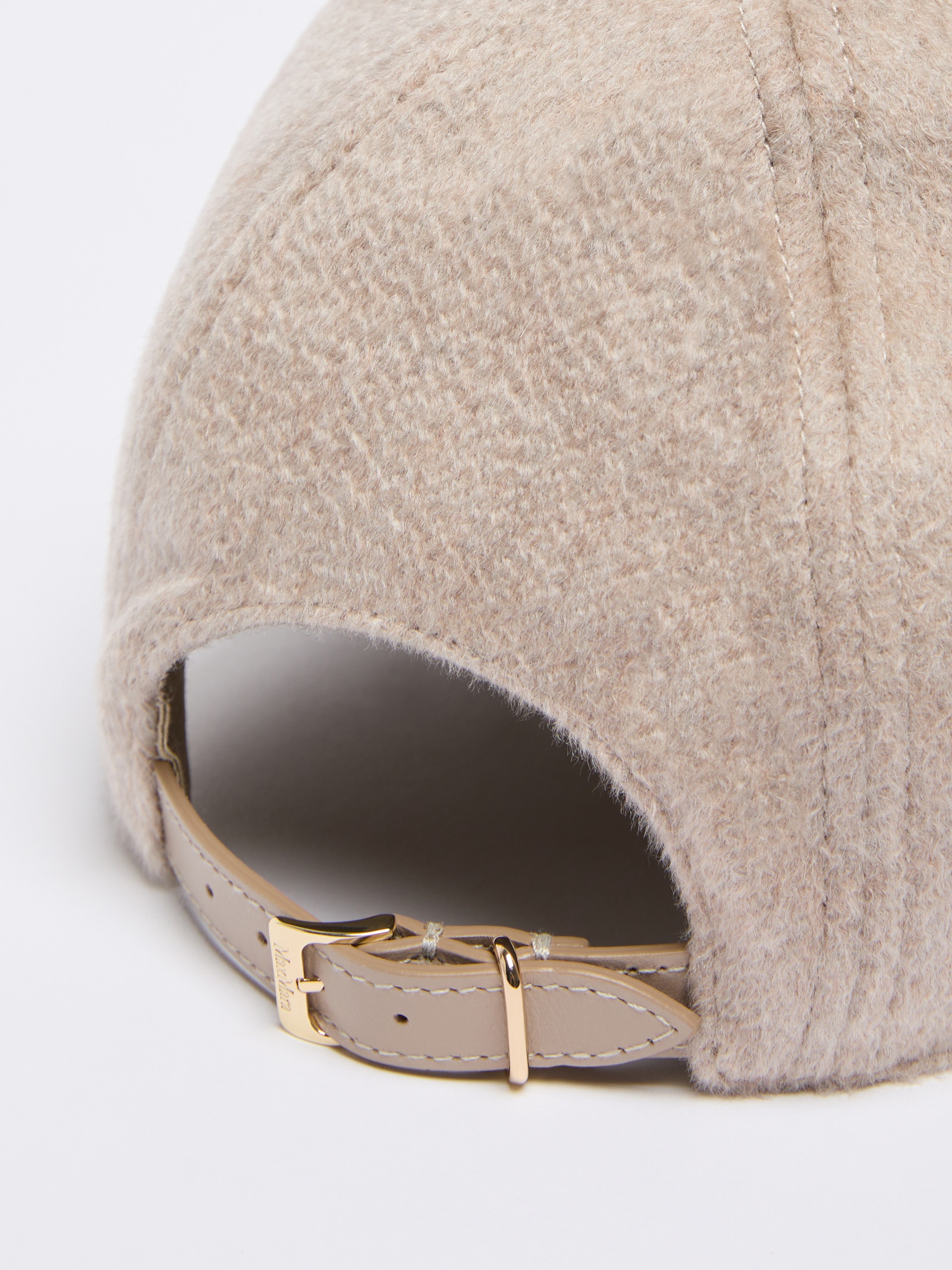 LAUREA Embroidered cashmere baseball cap - 3
