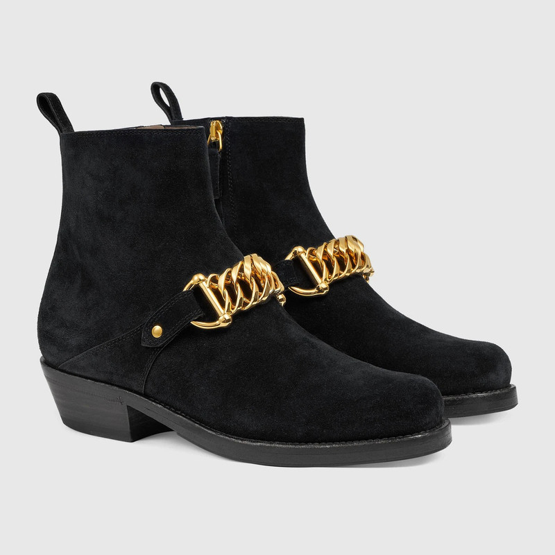 GUCCI Women's ankle boot with chain outlook