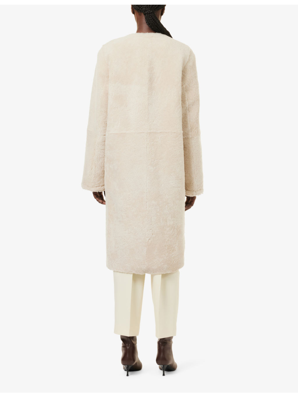 Round-neck slip-pocket regular-fit shearling jacket - 4