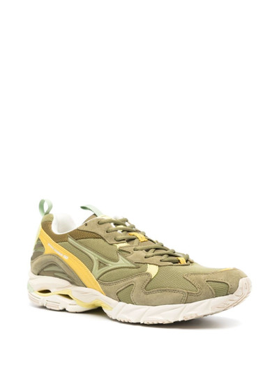 Mizuno Wave Rider 10 sneakers outlook