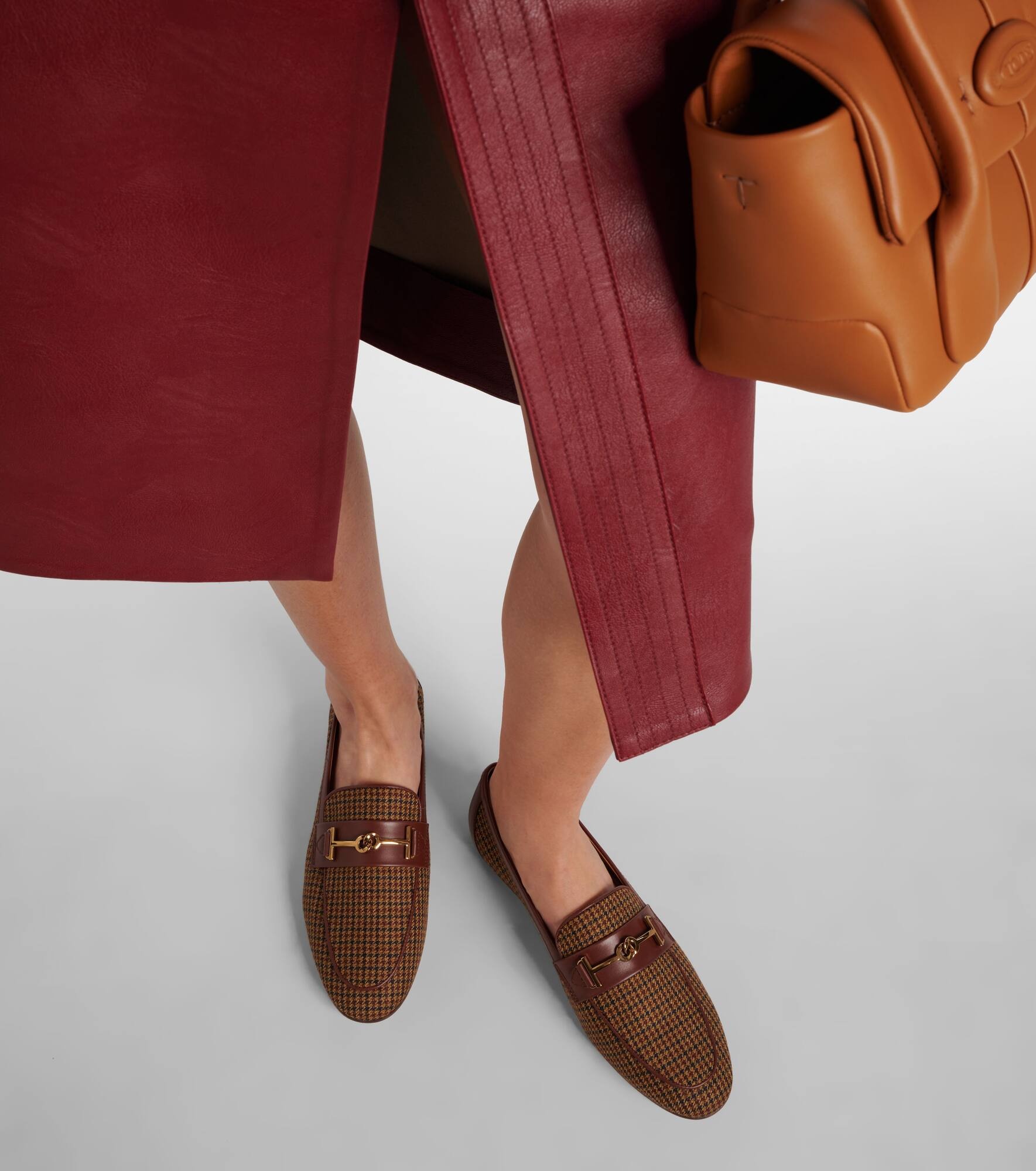 T Ring loafers - 4