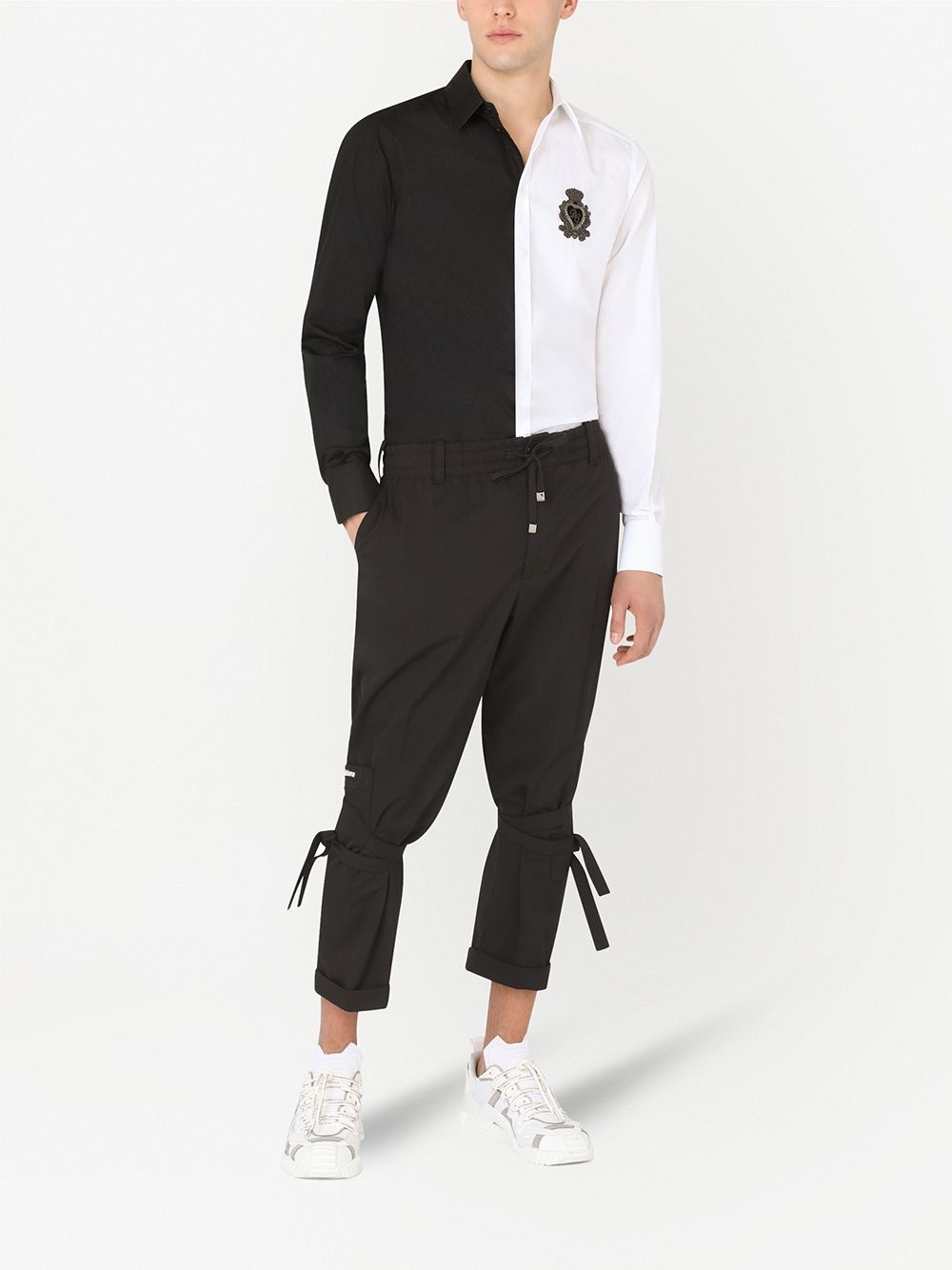 lace-up cropped jogging trousers - 2