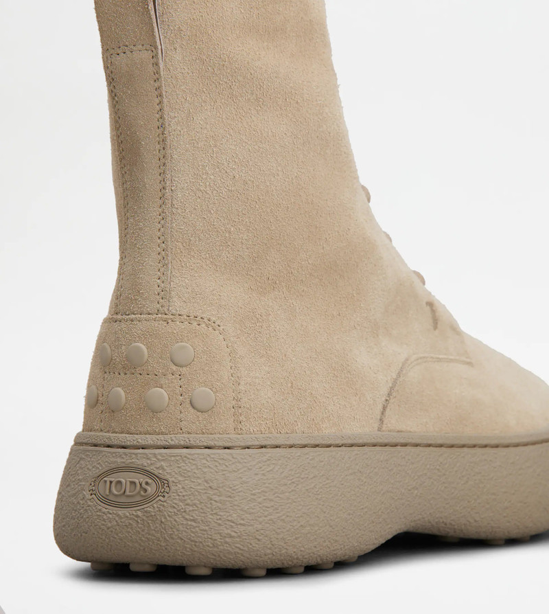 TOD'S W. G. LACE-UP ANKLE BOOTS IN SUEDE - BEIGE 6