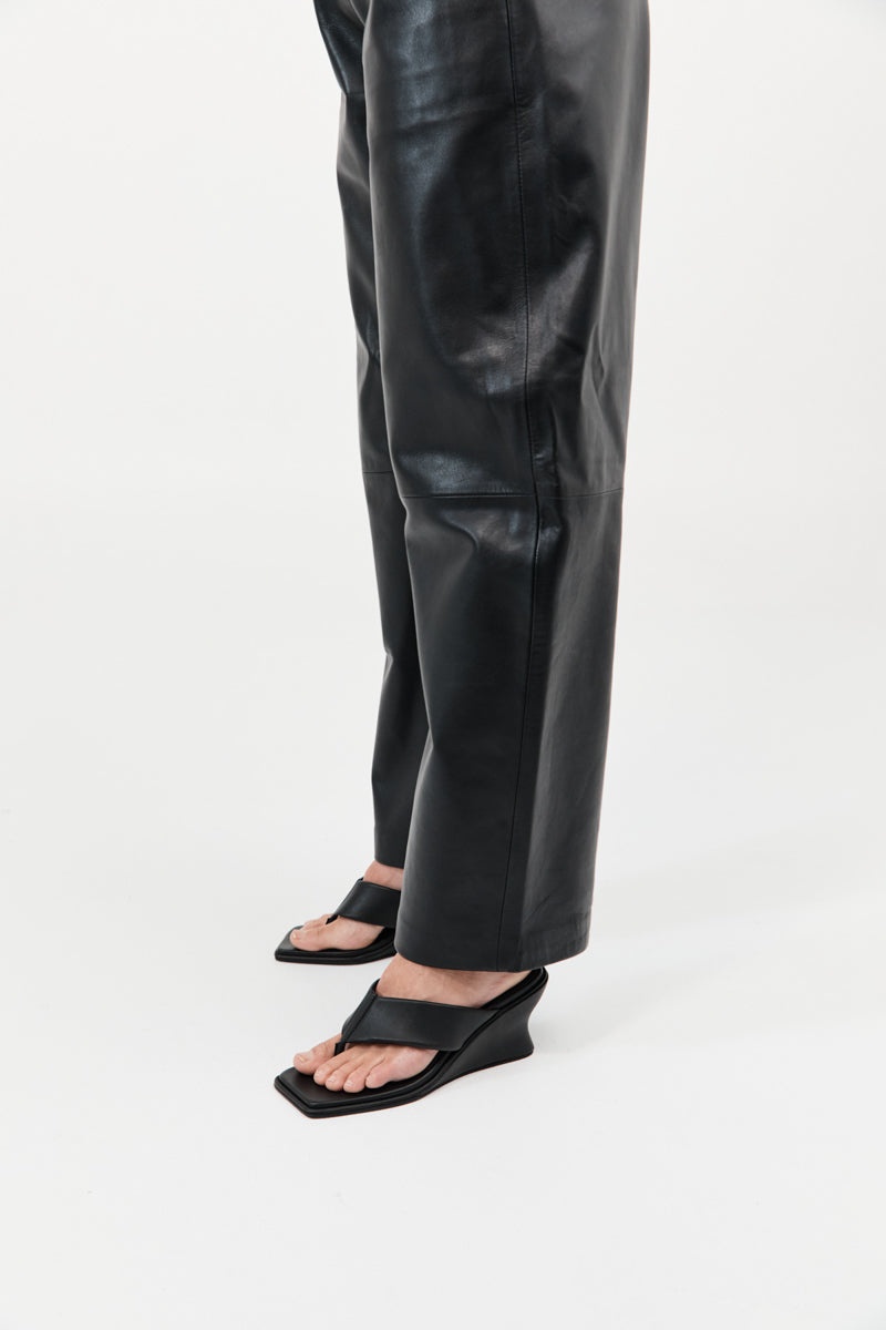 Soft Thong Contour Wedge - Black - 2