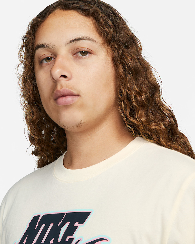Nike Sportswear Men's T-Shirt 3