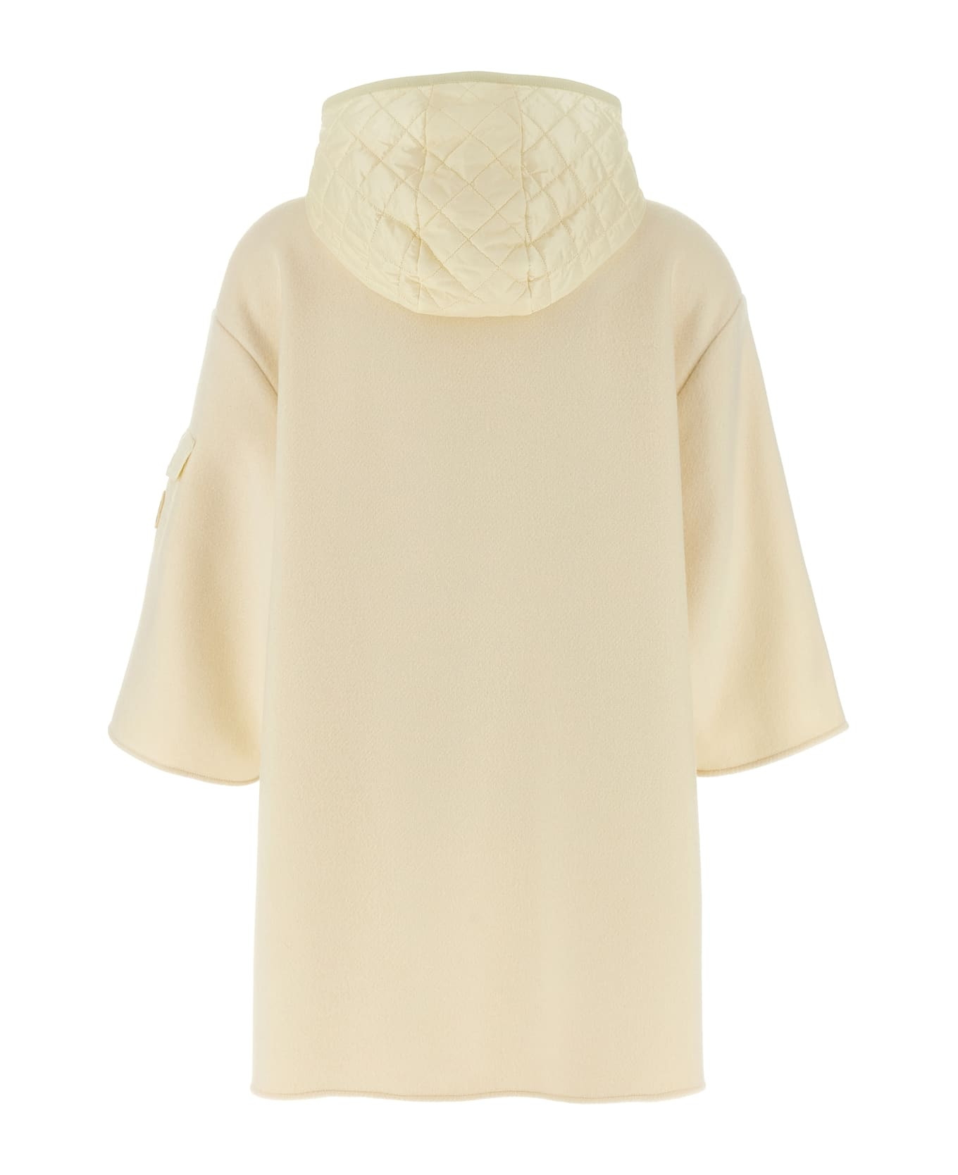 Two-material Hood - 2