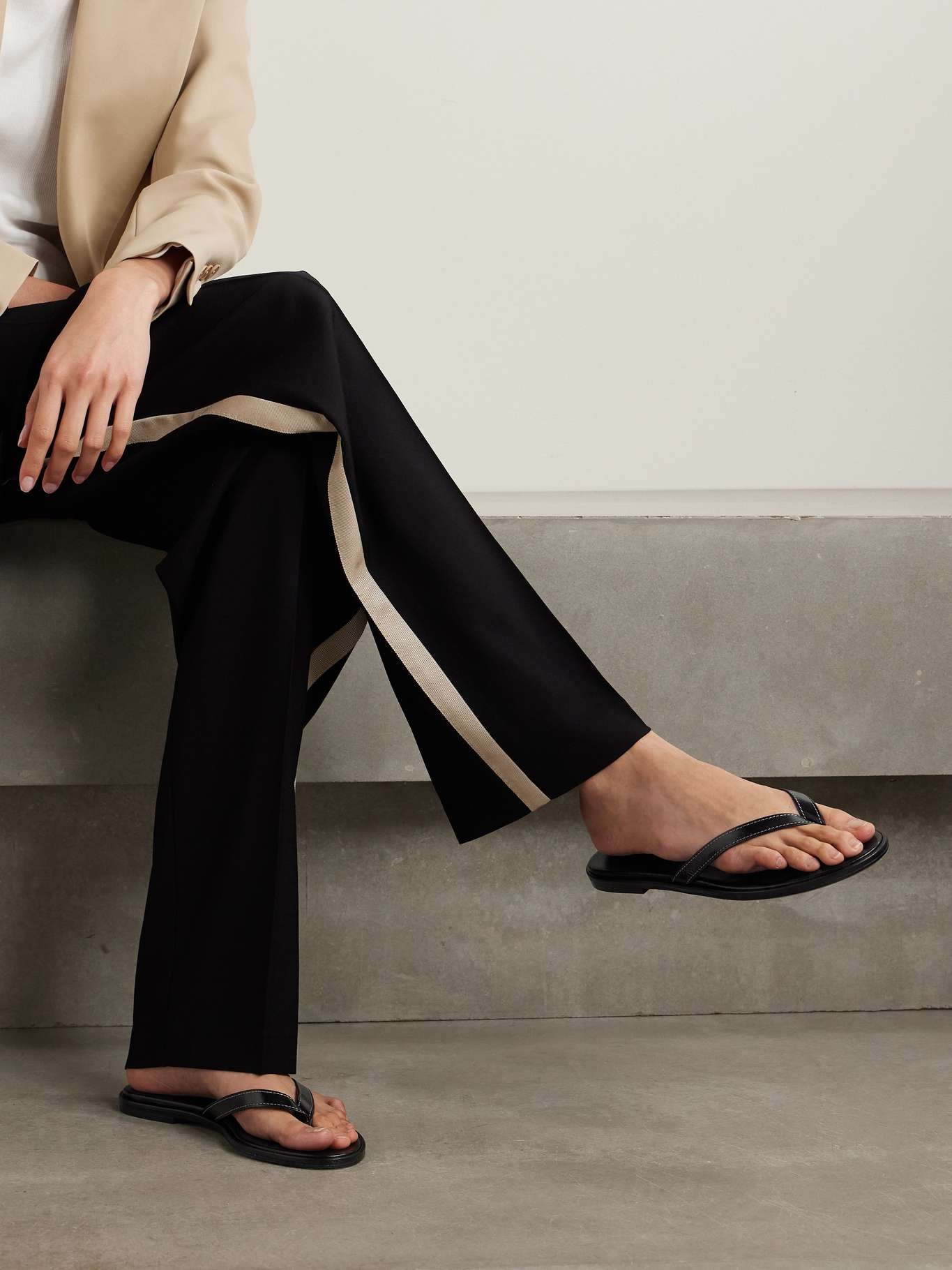 Melody leather flip flops Black - 2