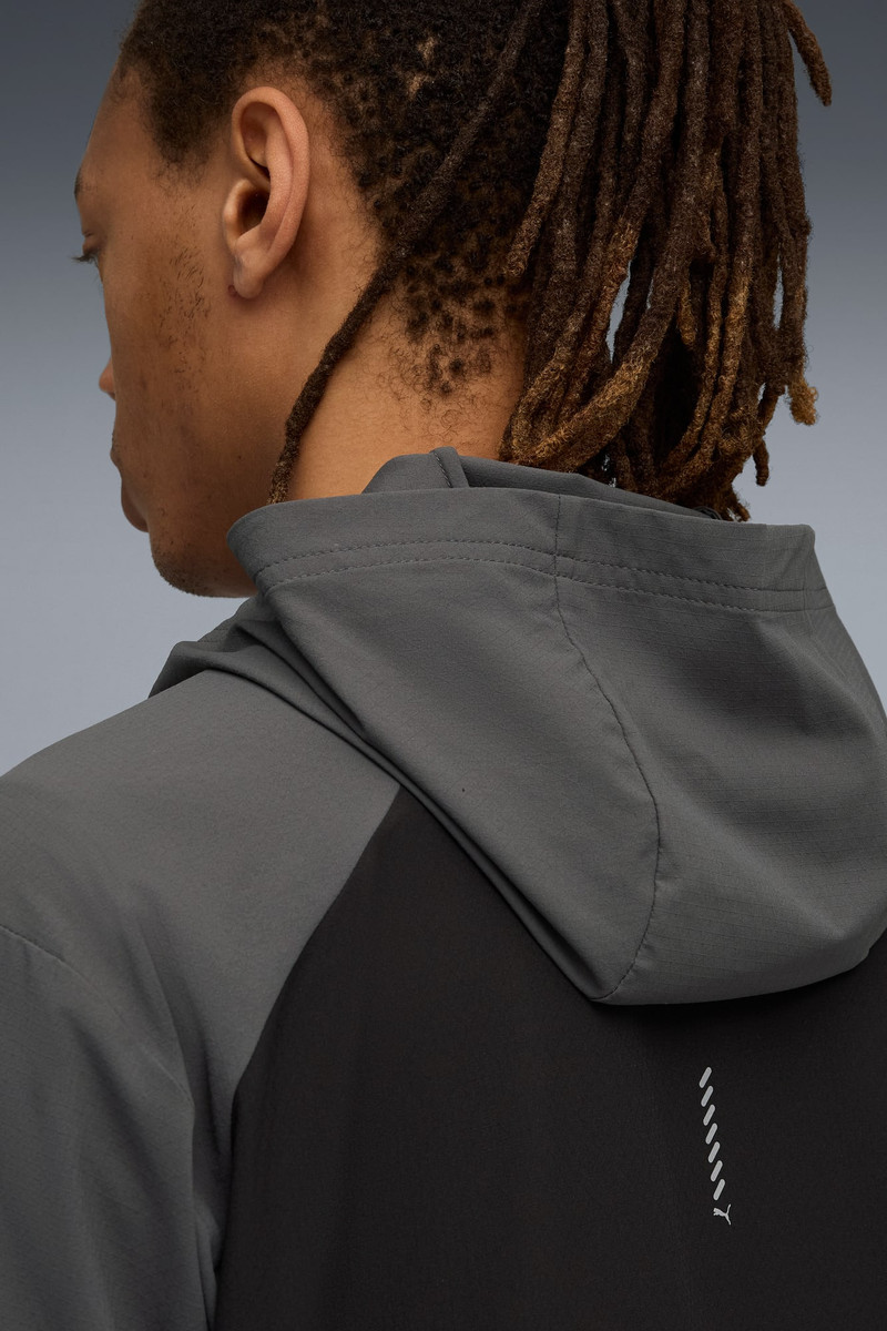 RUN ULTRAWEAVE HOODED JACKET Men 7