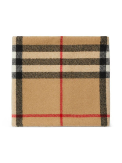 Burberry Vintage Check-pattern cashmere snood outlook