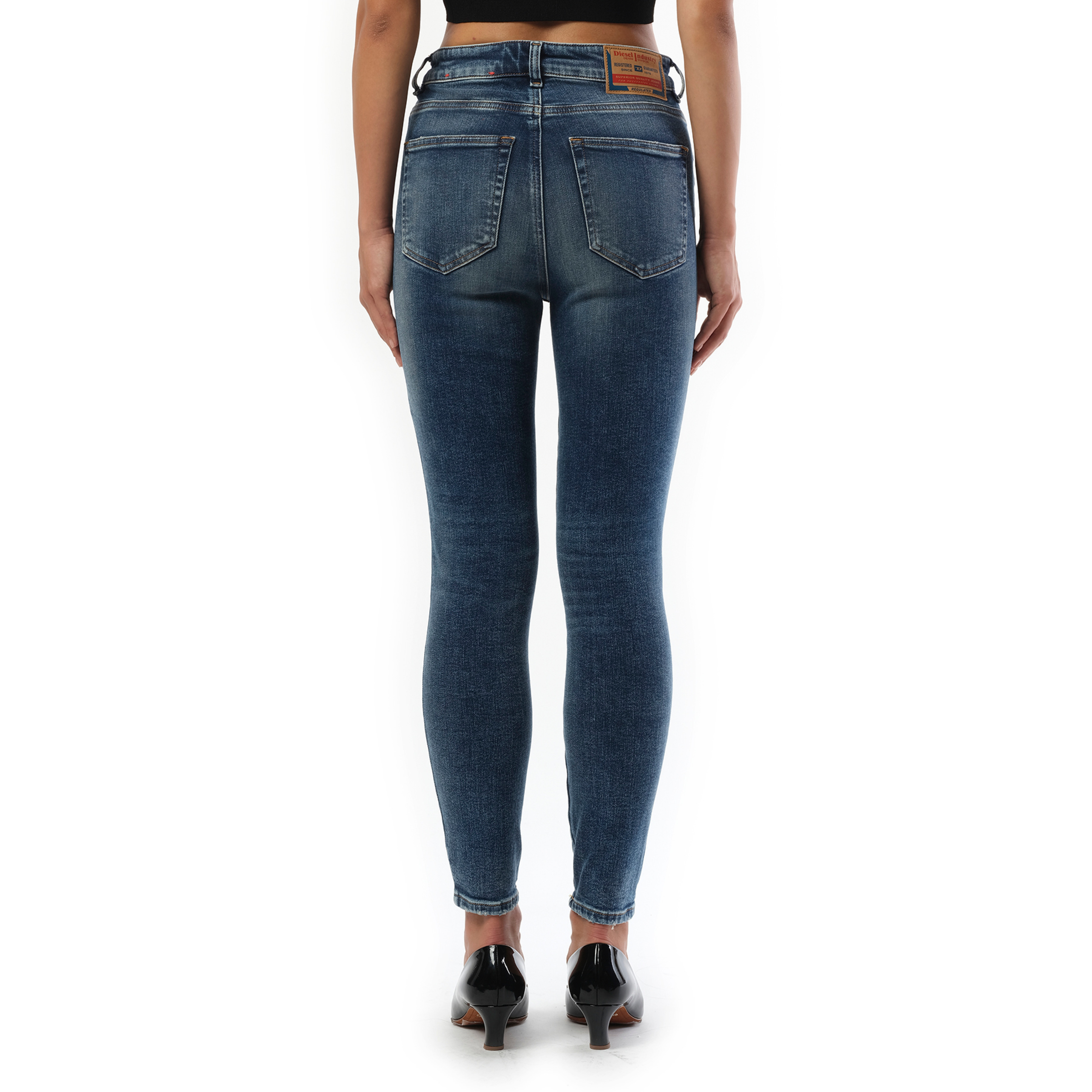 1984 Slandy High Jeans in Washed Indigo - 6