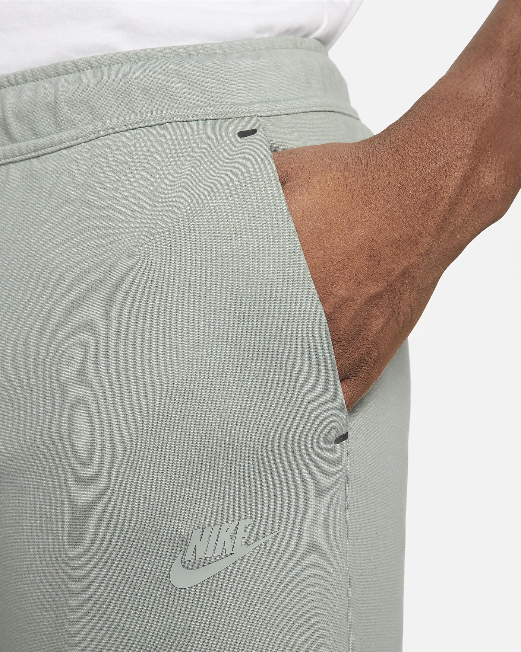 Men's Nike Sportswear Tech Fleece Lightweight Shorts - 4