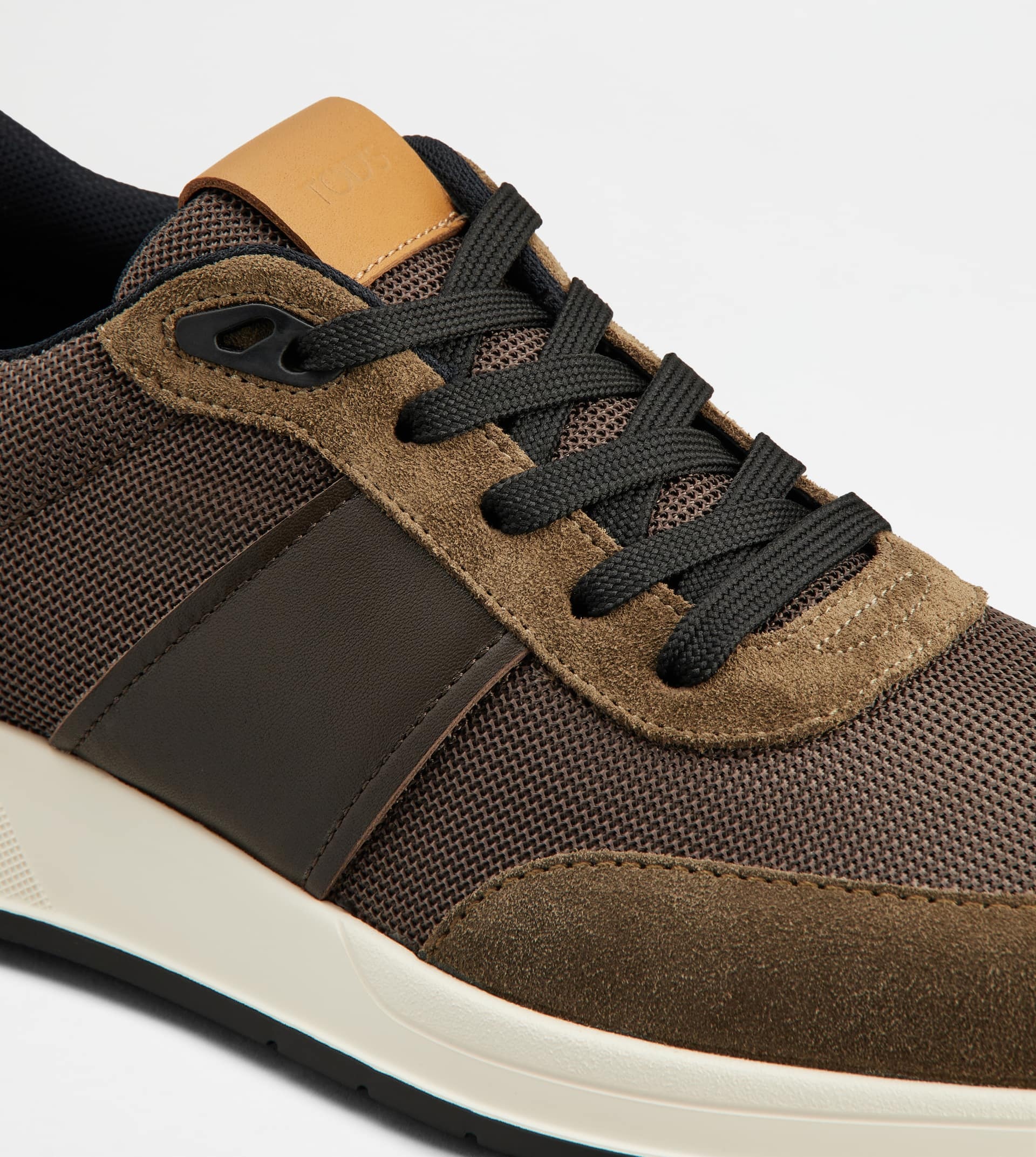 SNEAKERS IN LEATHER AND TECHNICAL FABRIC - BROWN - 5