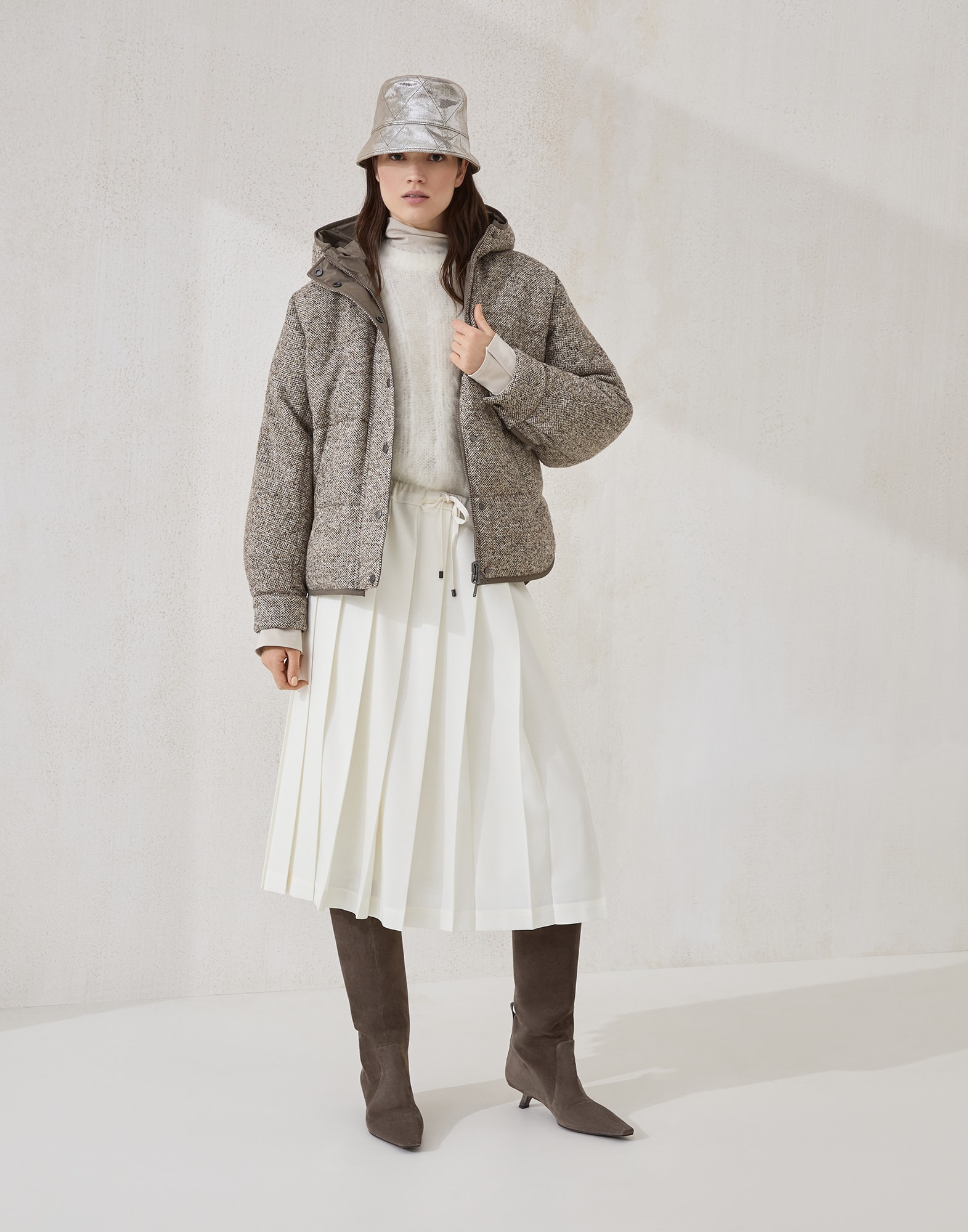 Flecked virgin wool and silk chevron hooded down jacket - 4