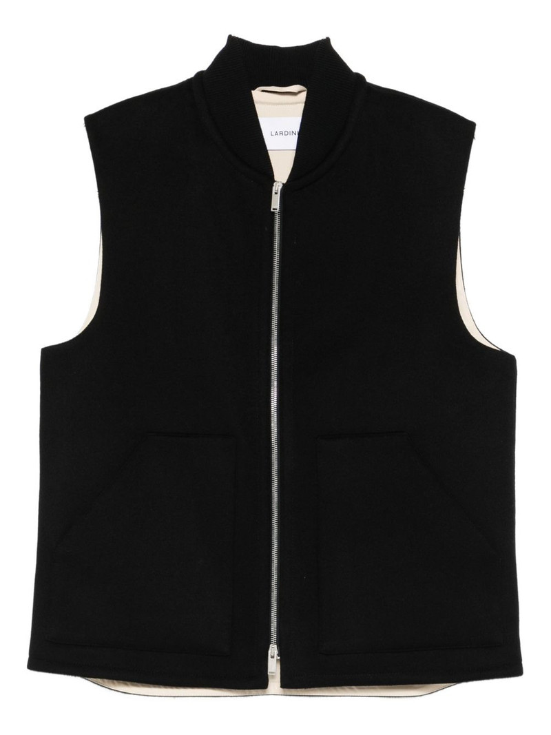 zip-front gilet 1