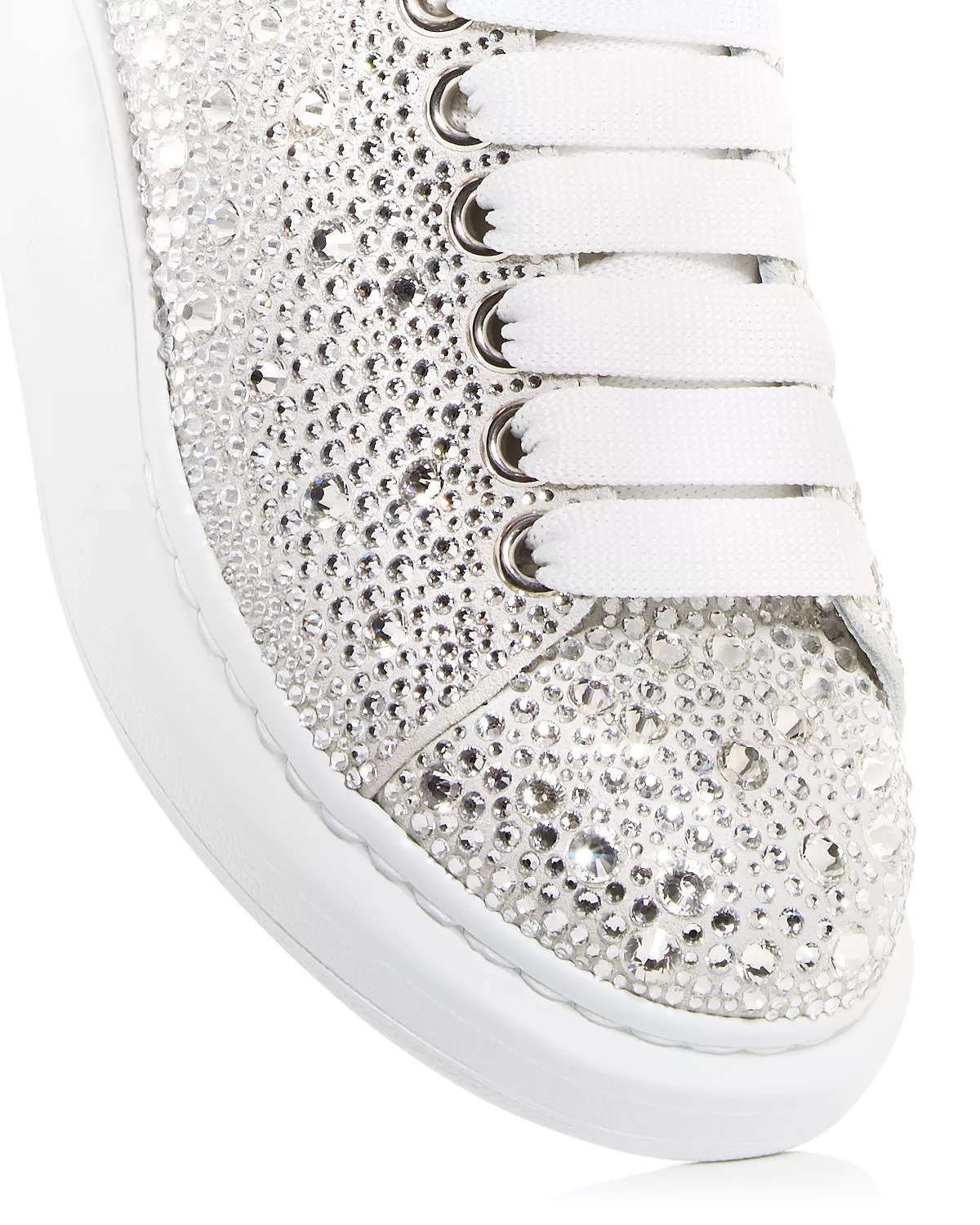 Women's Oversized Crystal Low Top Sneakers - 6