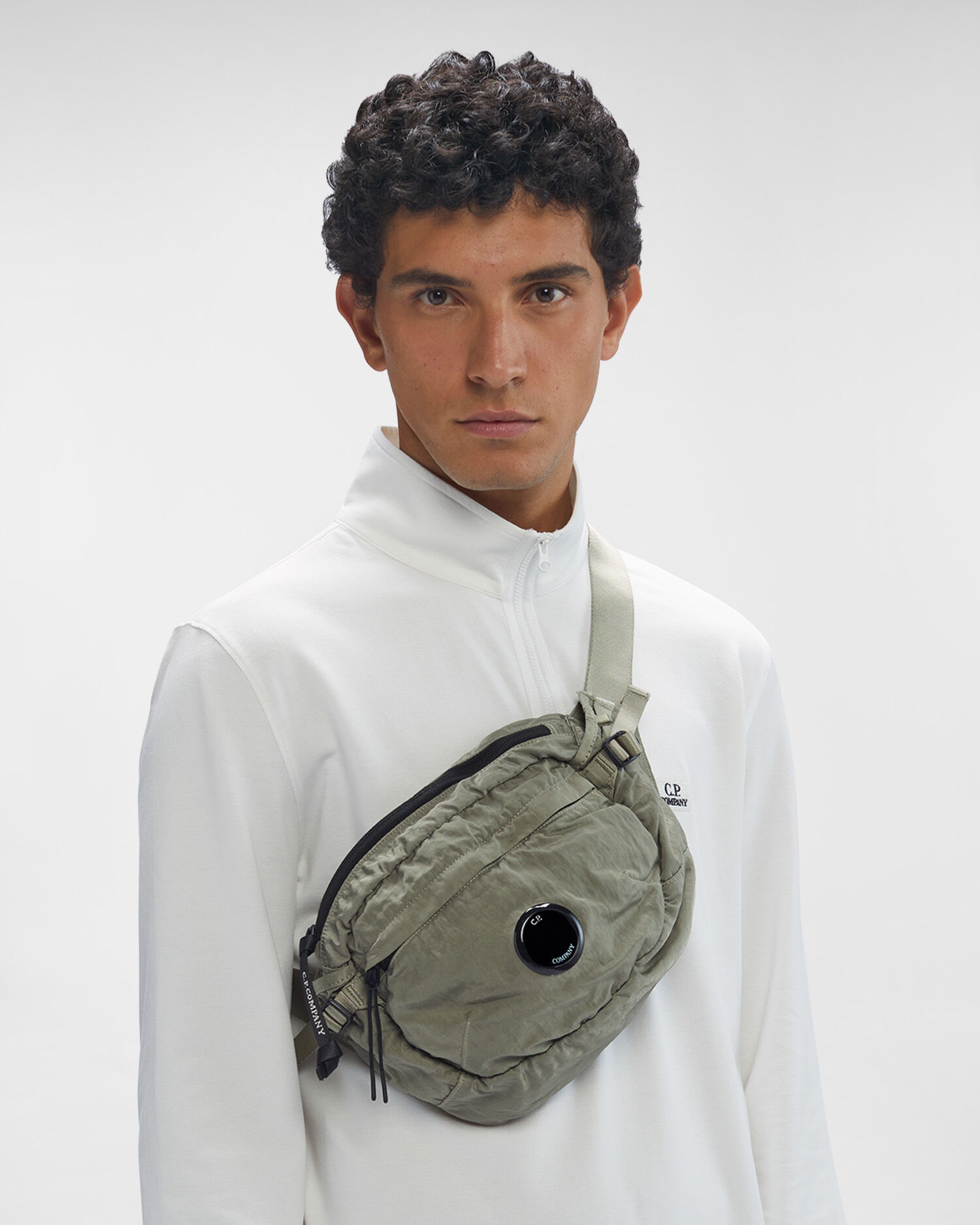 CP COMPANY｜CROSSBAGS C.P. Company Nylon B Crossbody Pack | REVERSIBLE