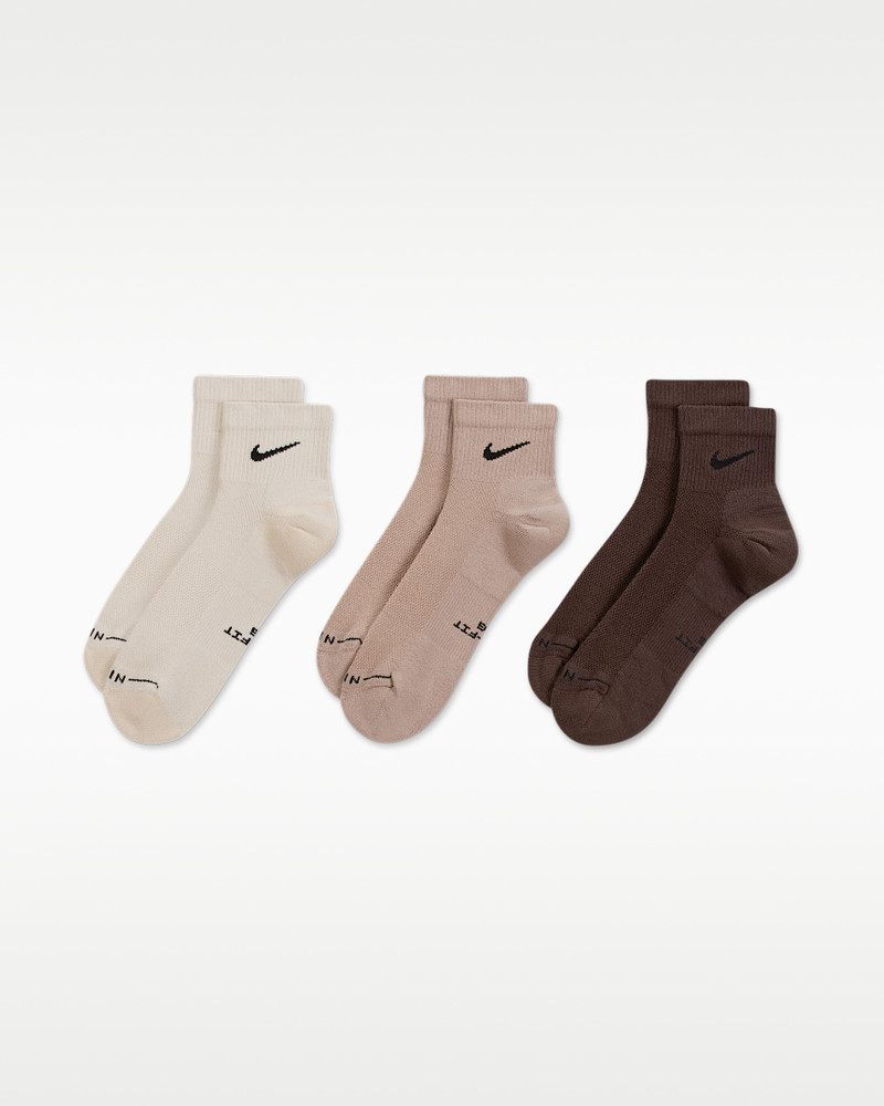 Nike Nike Everyday Elevated Ankle Socks (3 Pairs) outlook