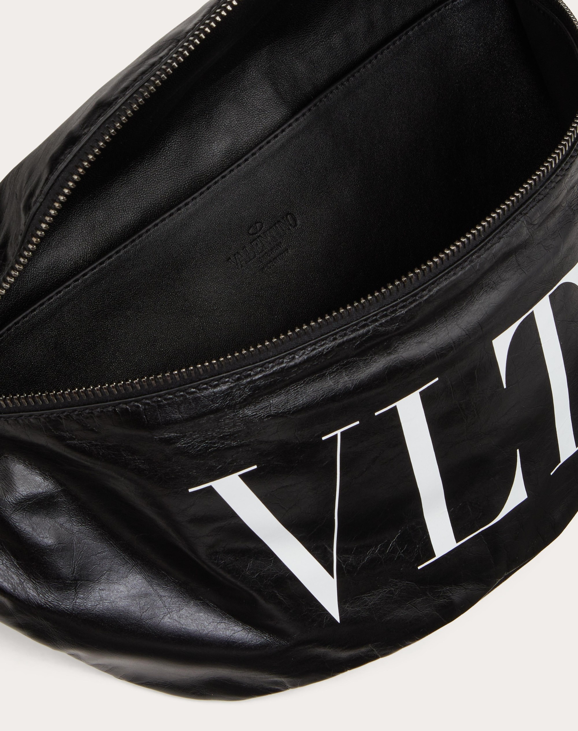 【VALENTINO】VLTN Soft Belt Bag Valentino VLTN SOFT CALFSKIN BELT BAG | REVERSIBLE