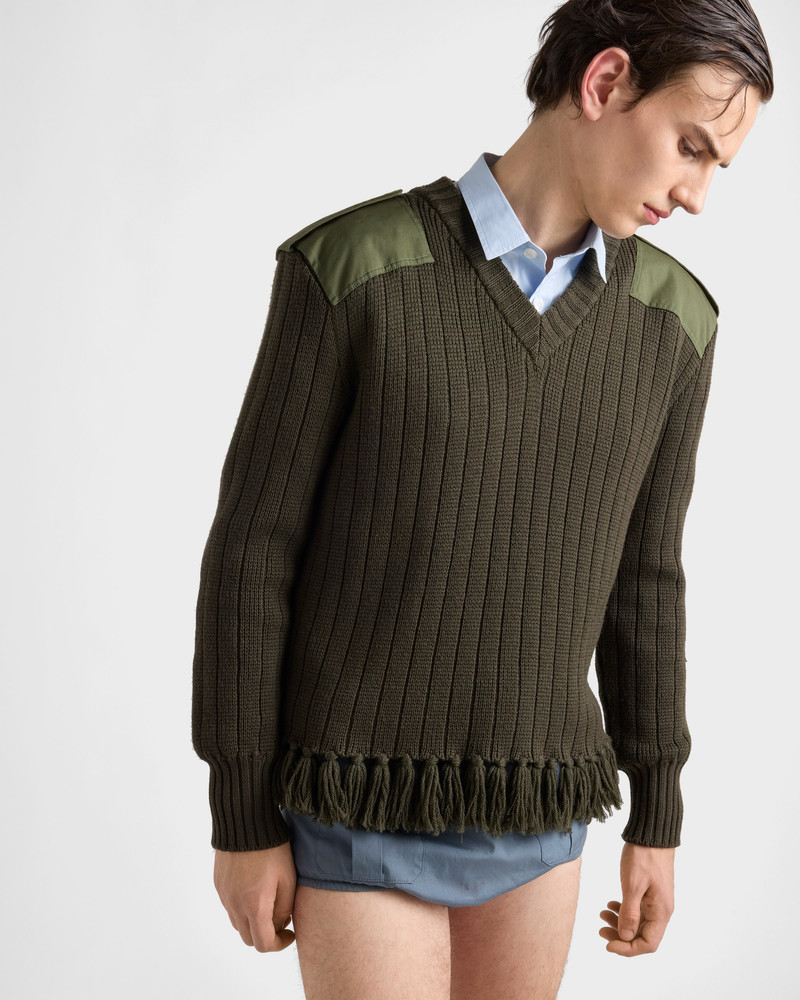 Fringed wool sweater 3