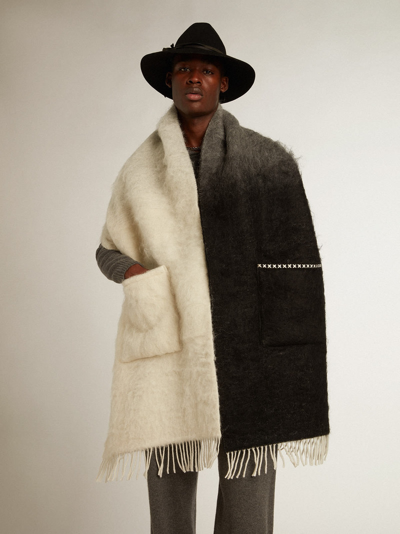 Golden Goose Black and white scarf with pockets outlook