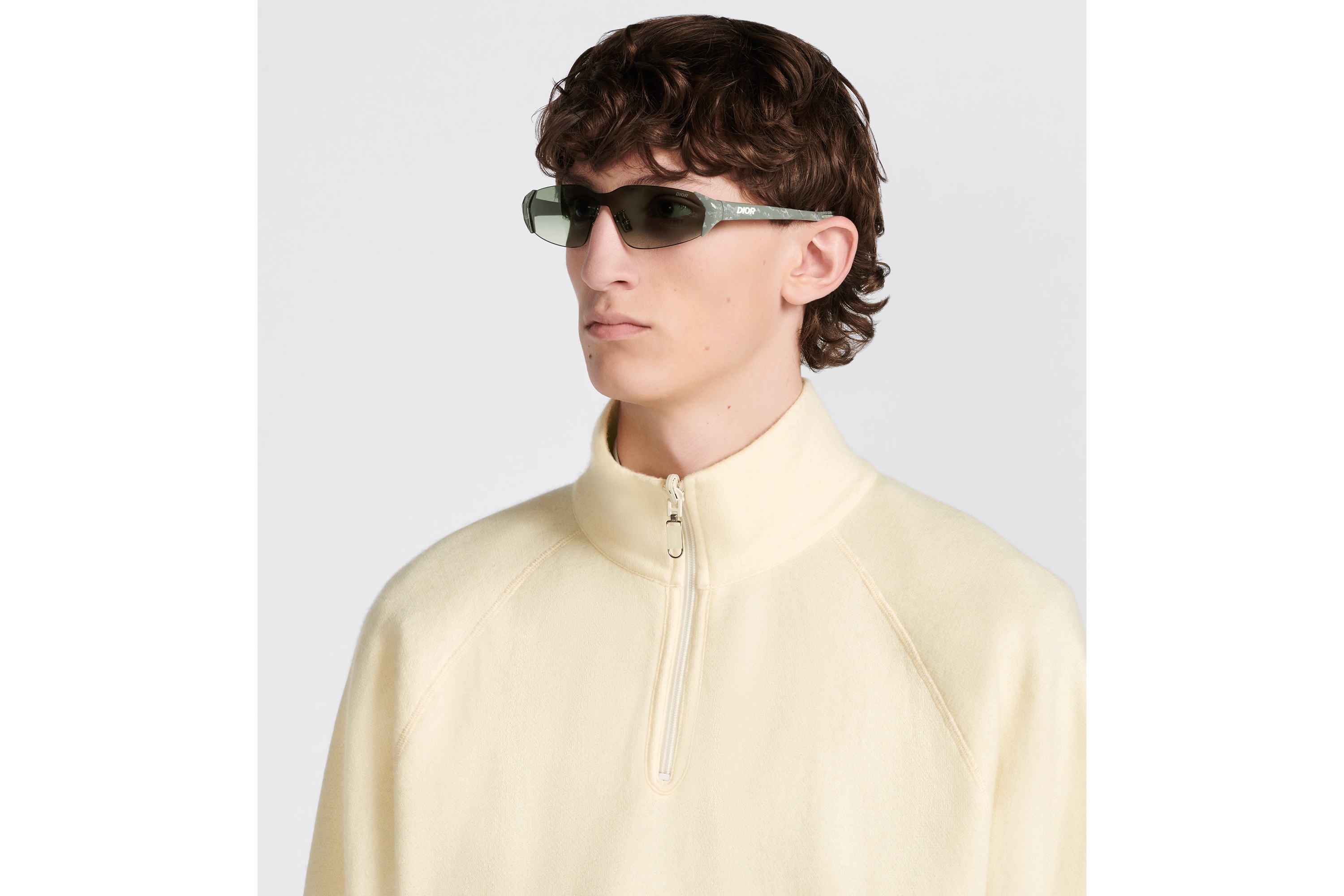 Long-Sleeved Polo Shirt - 8