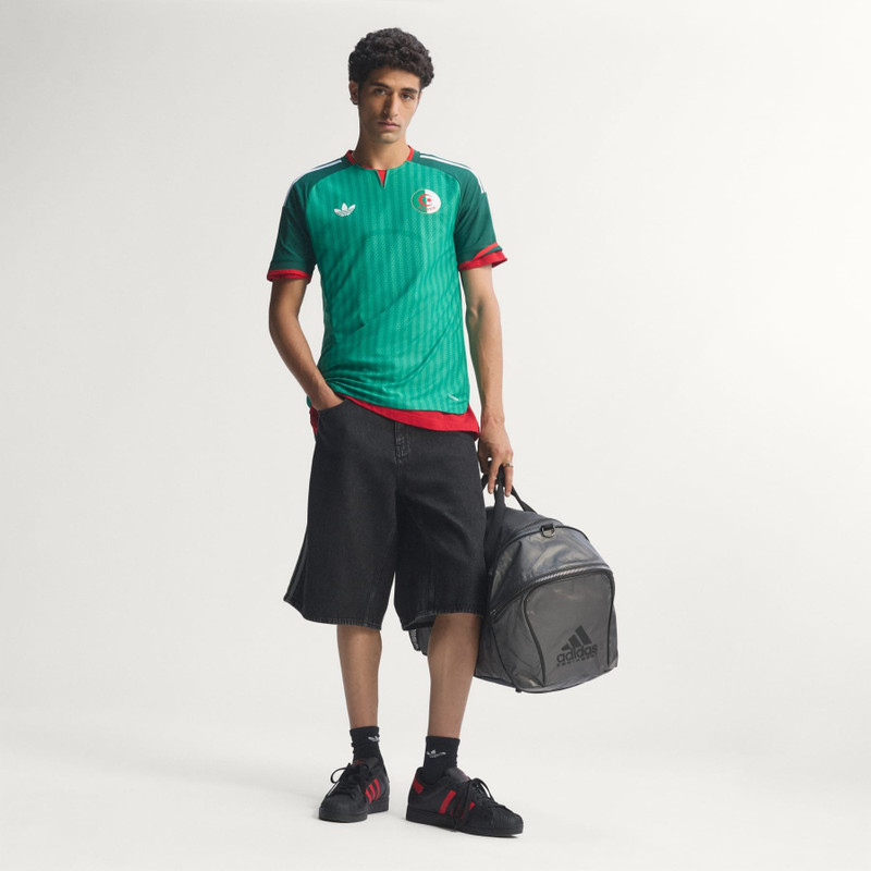 Algeria 26 Away Authentic Jersey 6