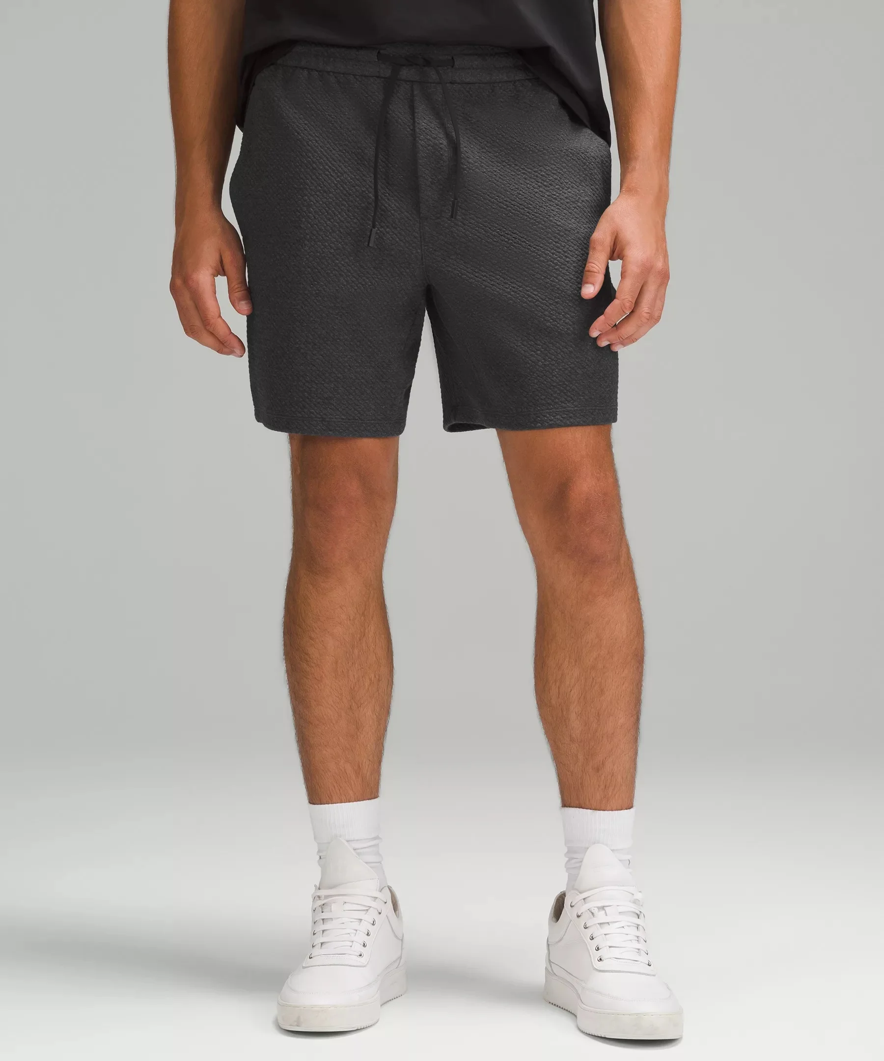 Textured Double-Knit Cotton Short 7" - 1