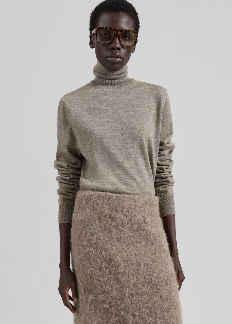 Eve Thin Turtleneck Sweater - Taupe 1