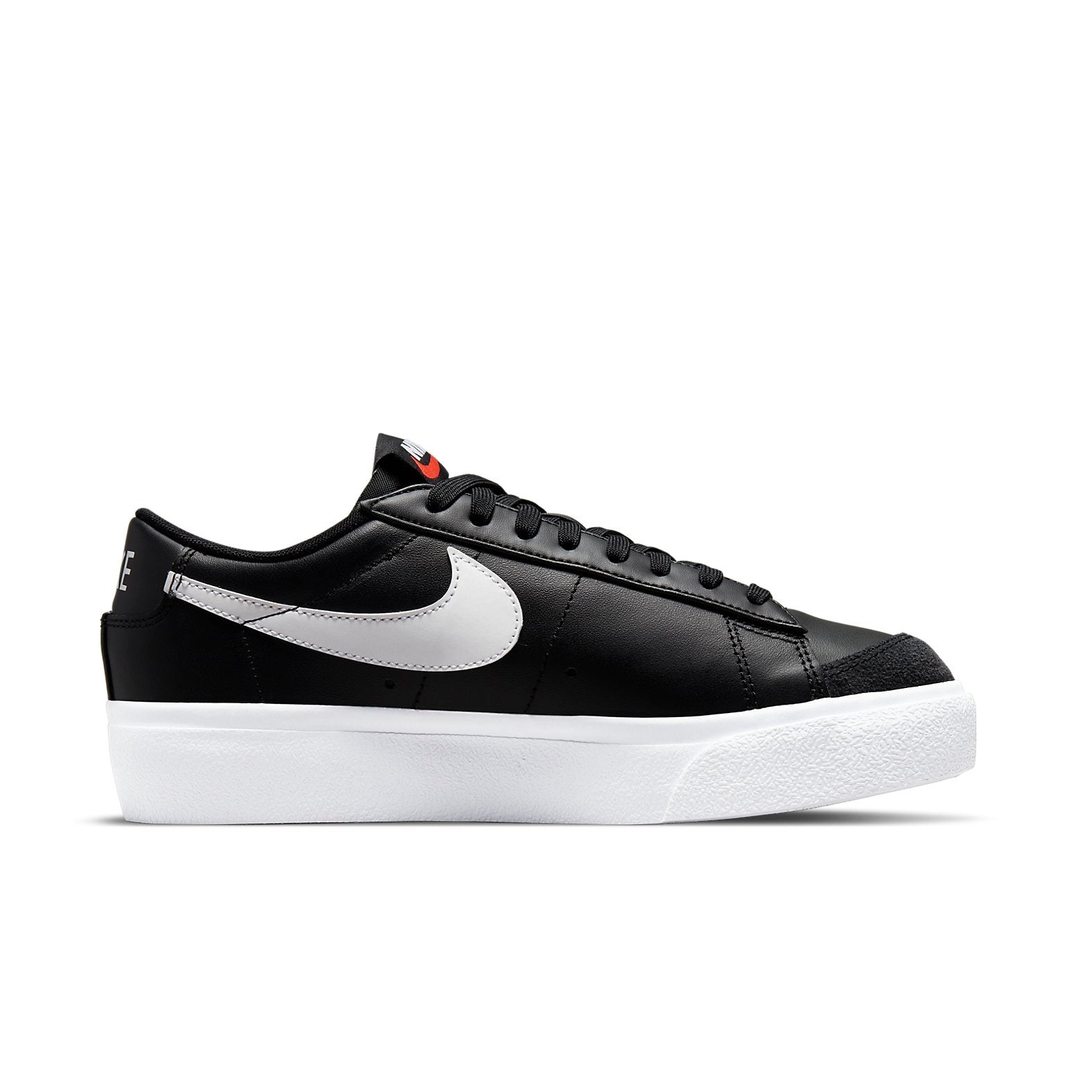 (WMNS) Nike Blazer Low Platform 'Black White' DJ0292-001 - 2