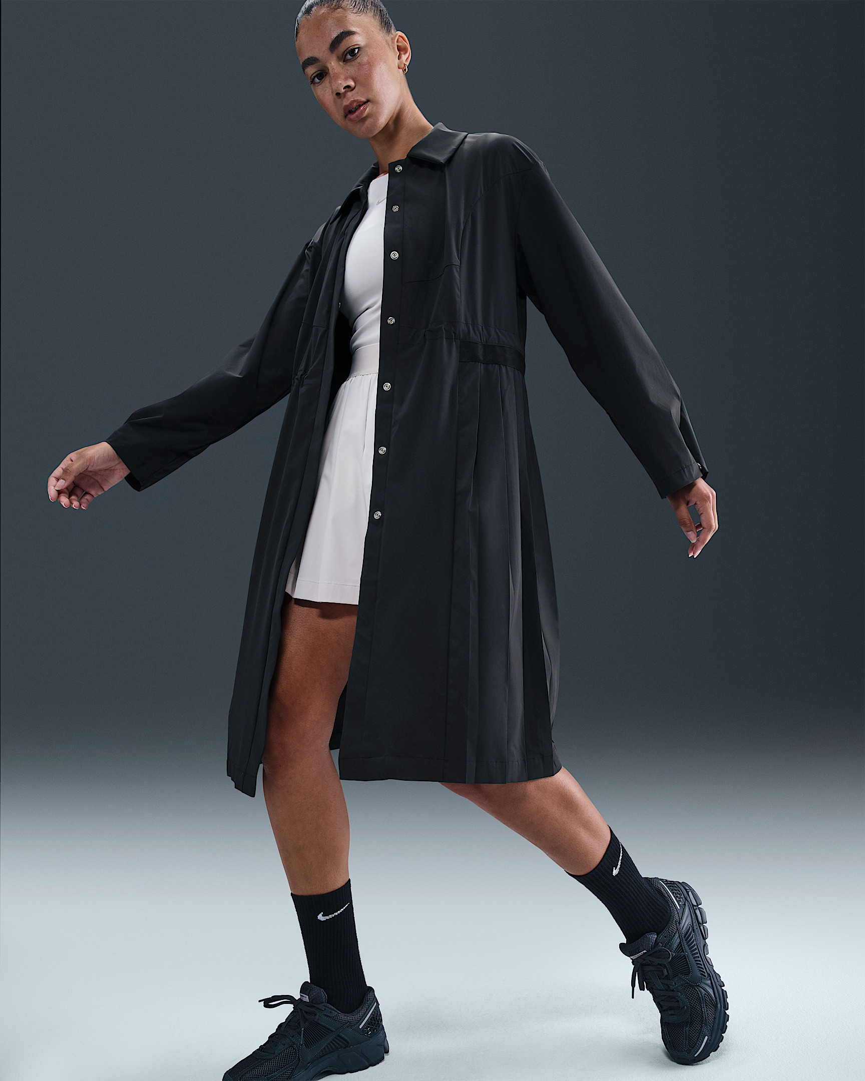 Nike 24.7 PerfectStretch Women's Dri-FIT Oversized Trench Coat - 2