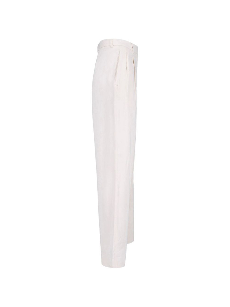 pleated trousers 3