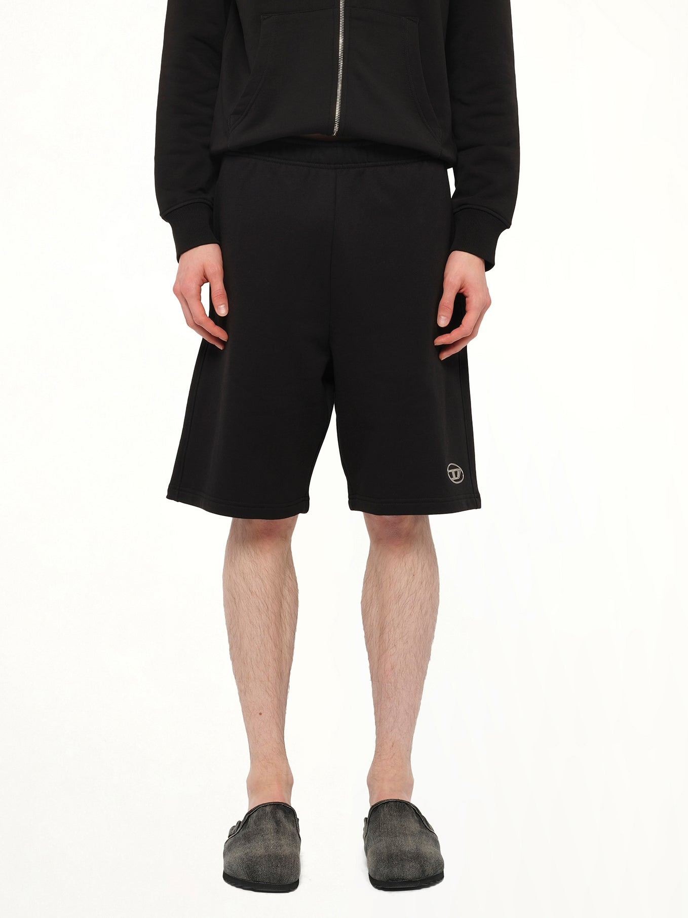 P-Marshy-Od Shorts In Black - 1