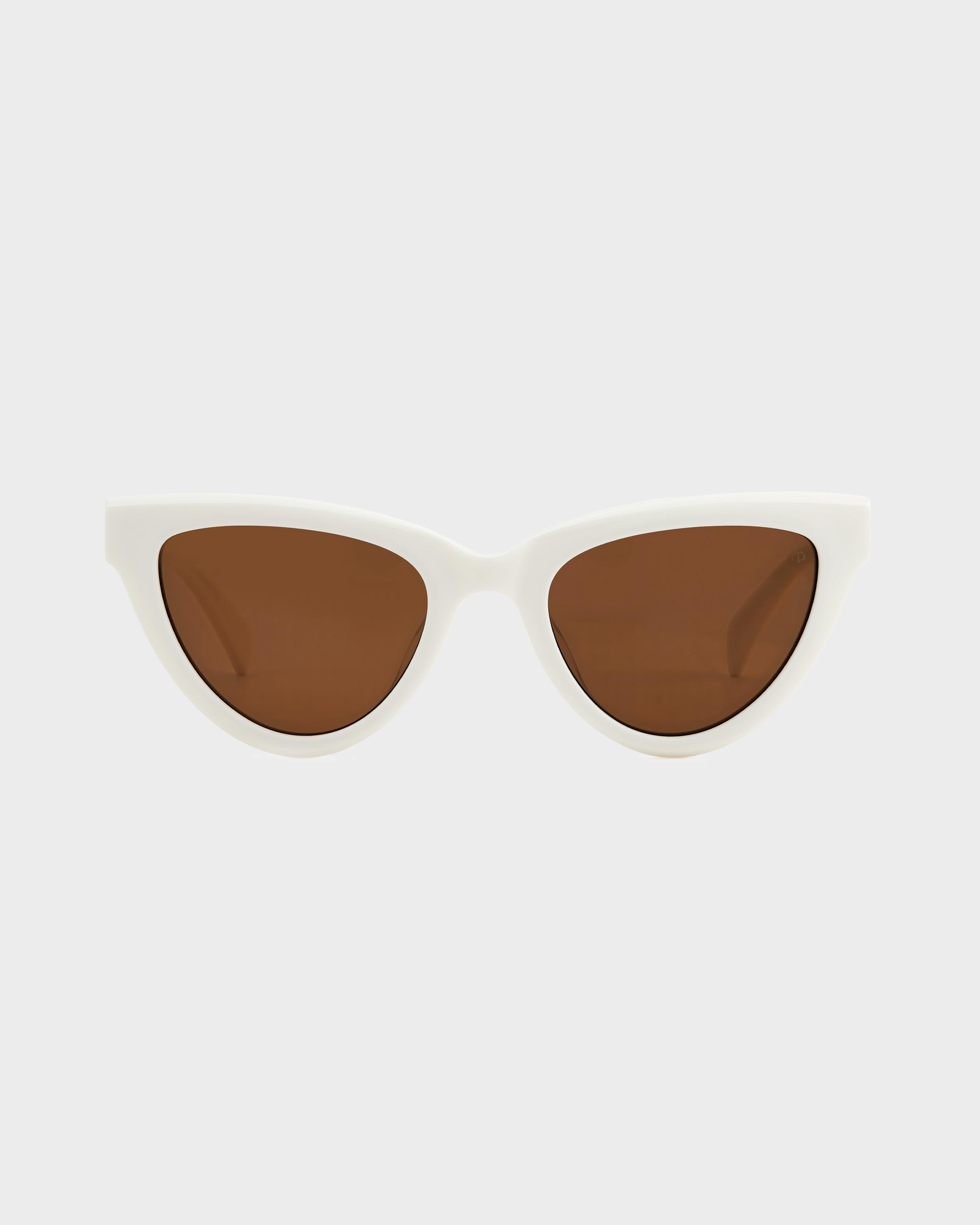 Jenna
Cat Eye Sunglasses - 2