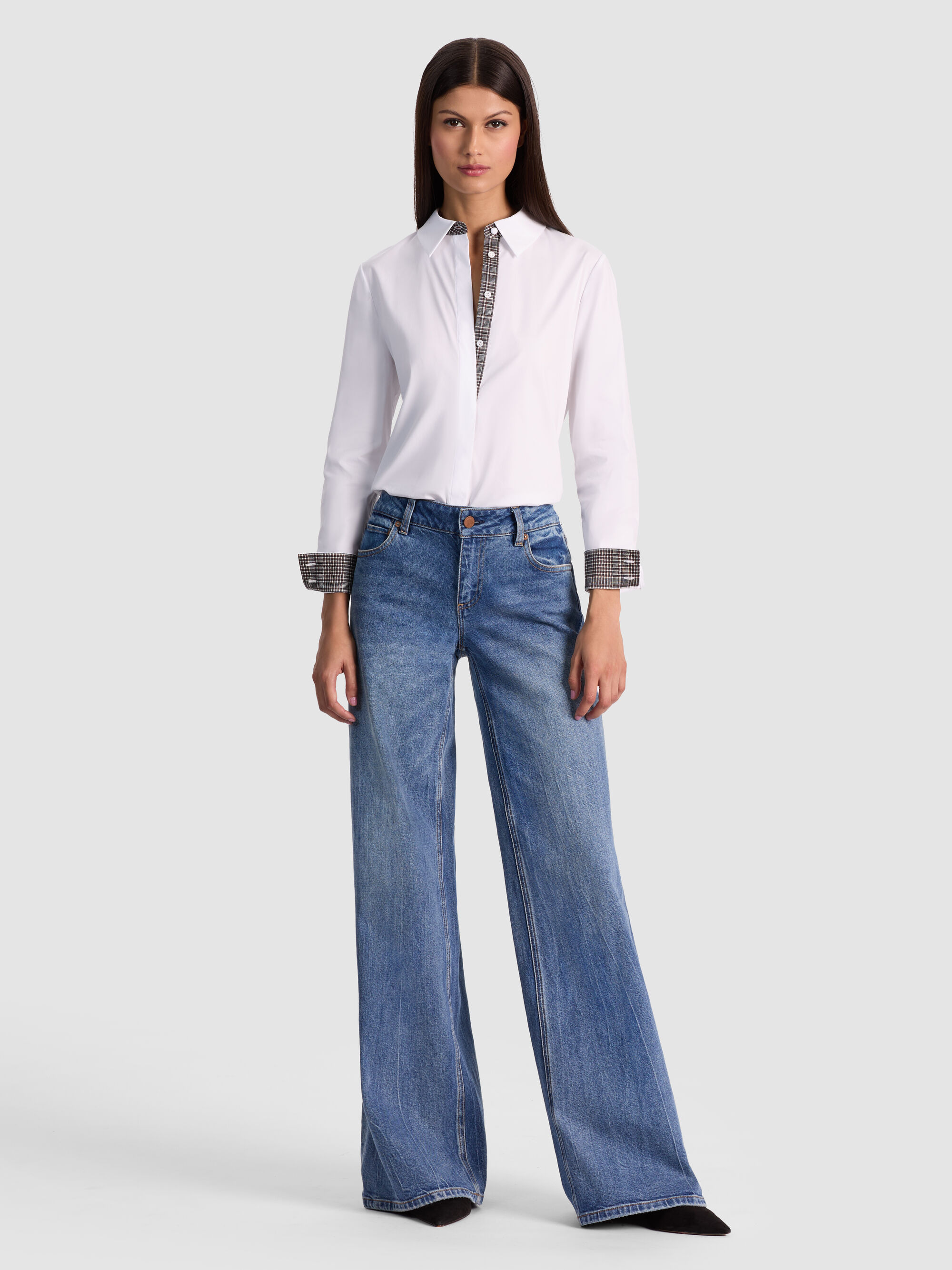 PERFECT BUTTON DOWN - 2
