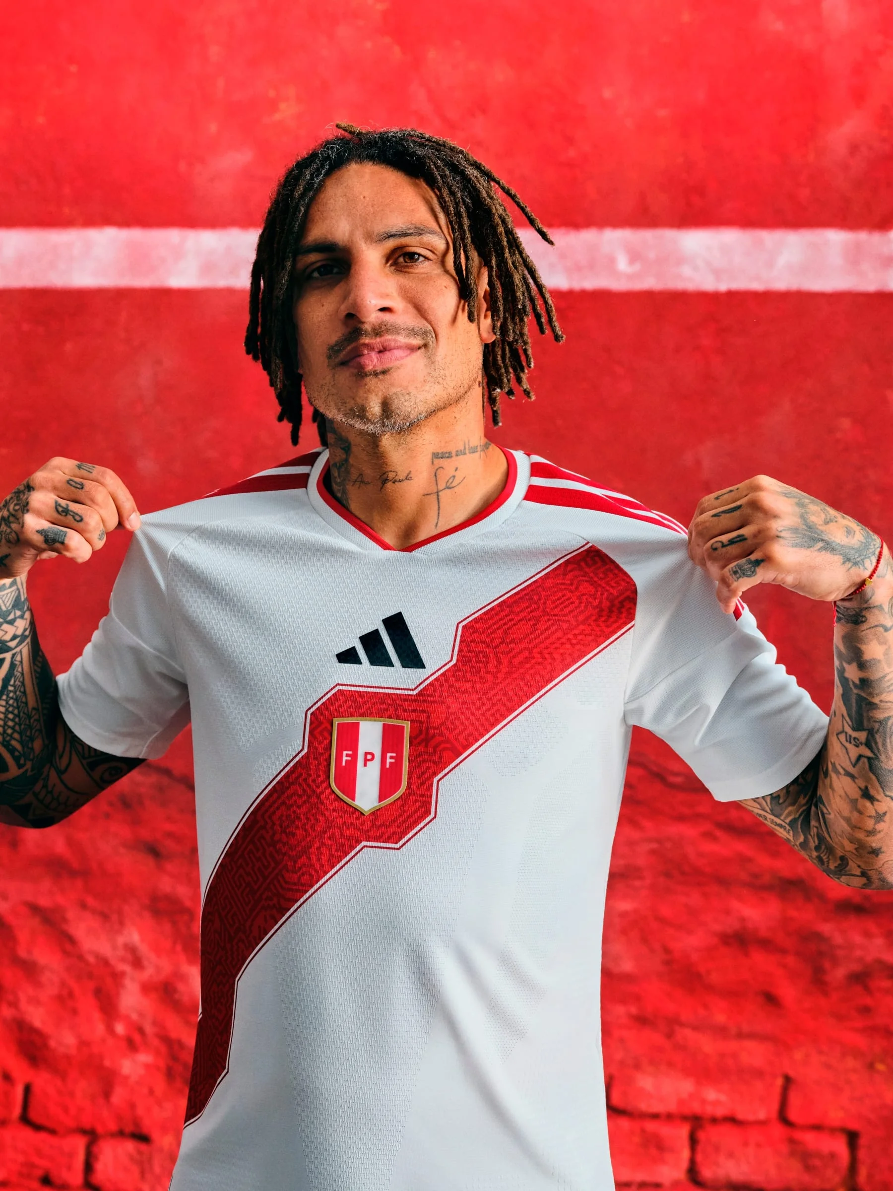 Peru 26 Home Authentic Jersey - 1