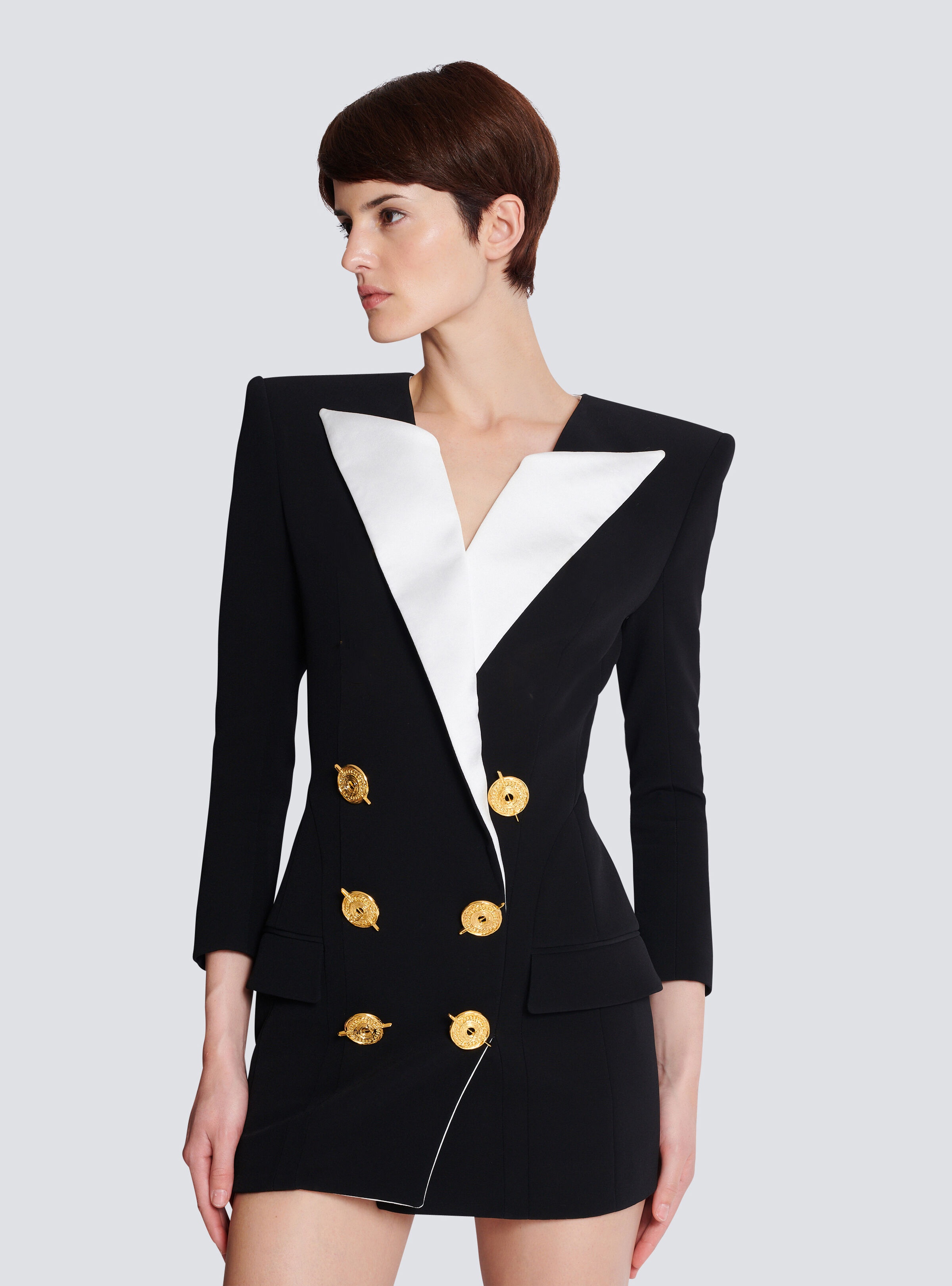 Short two-tone crepe dress - 6
