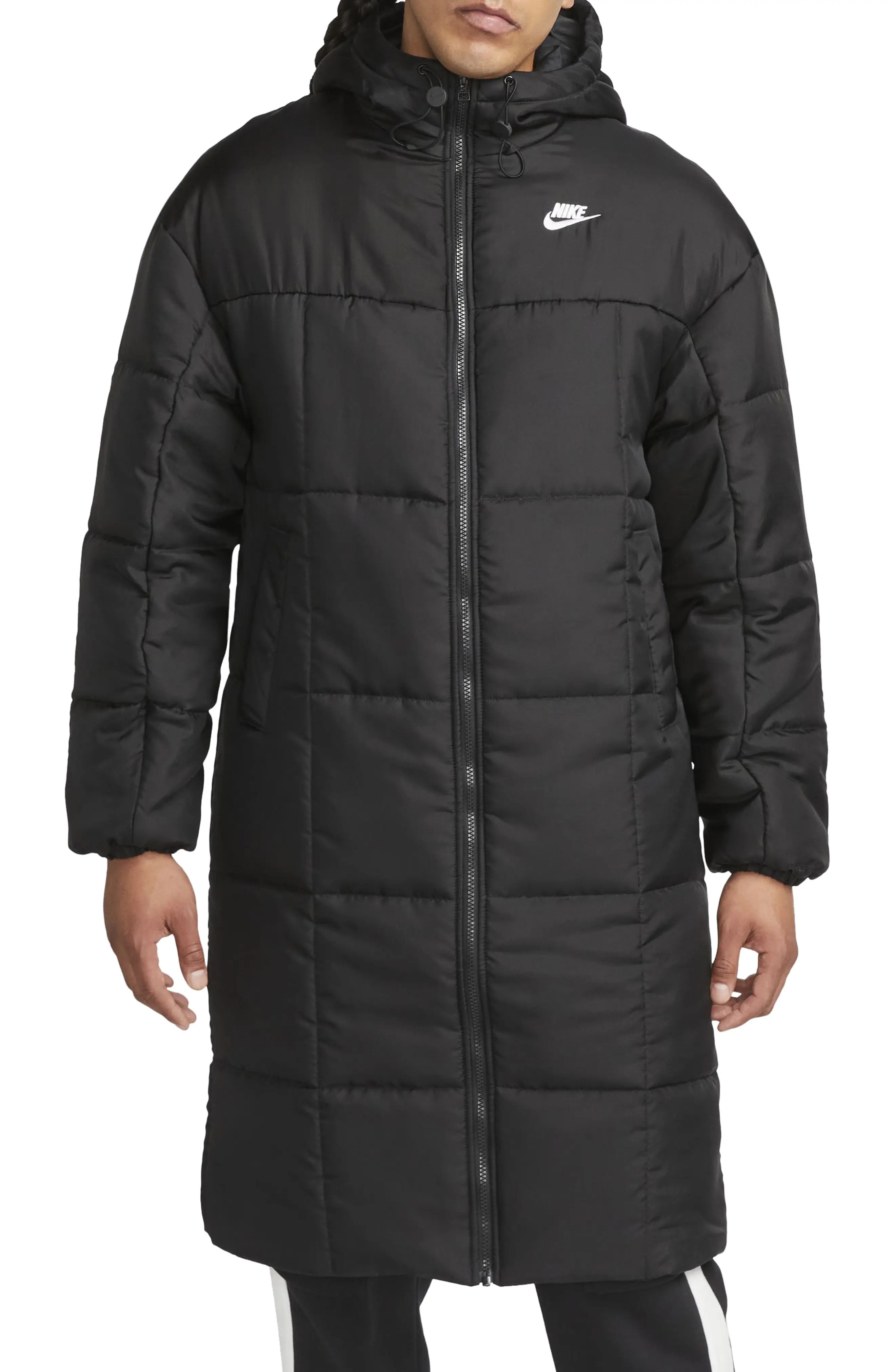 Sportswear Therma-FIT Classic Puffer Parka in Black/White - 1