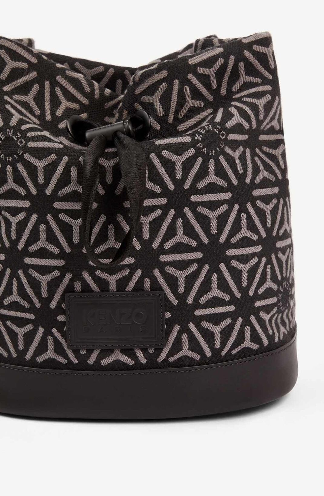 Courier 'Temari' bucket bag - 3
