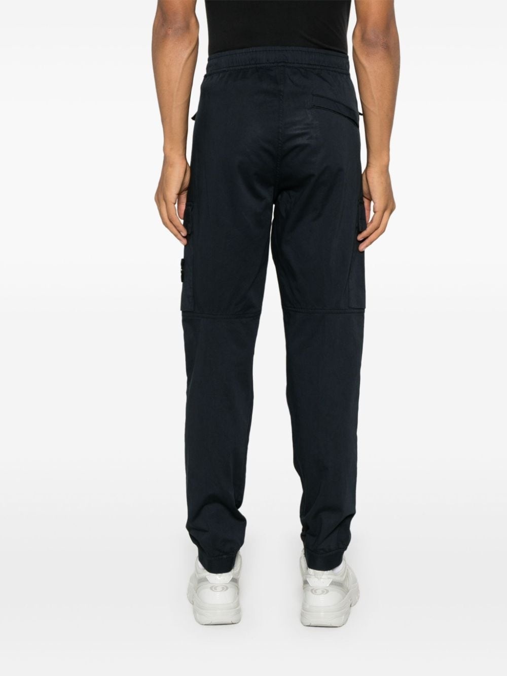 Compass-badge trousers - 4