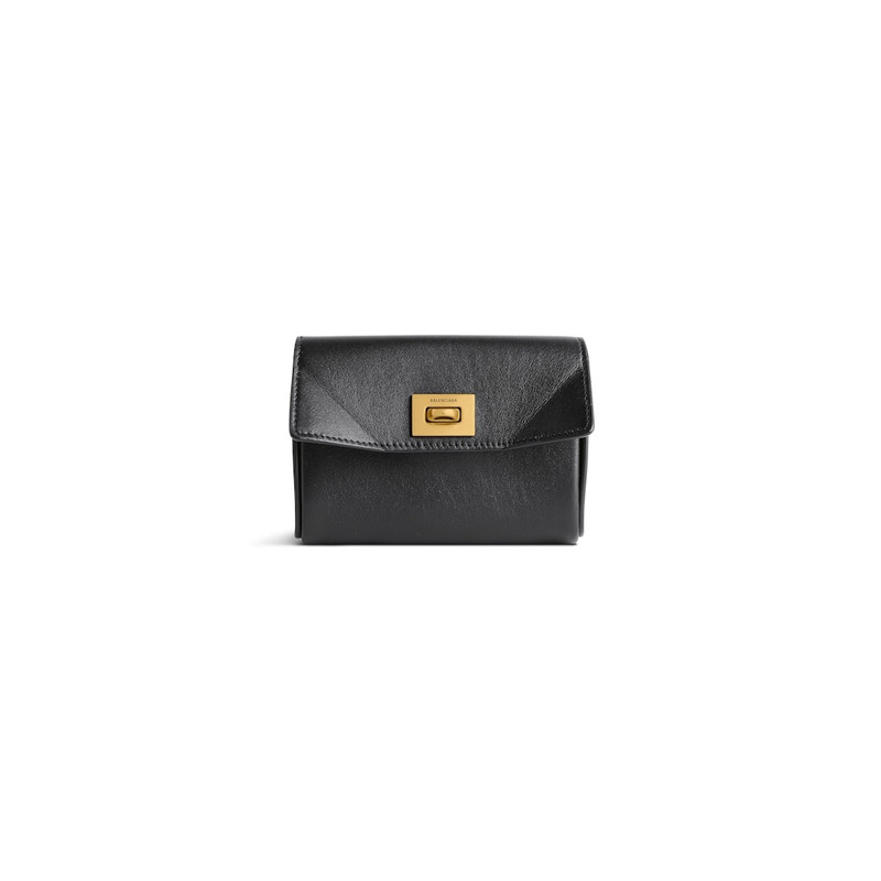 Women's Rodeo Flap Card Holder in Black 1