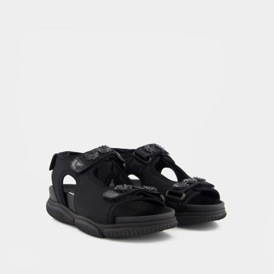 SANDAL - 2