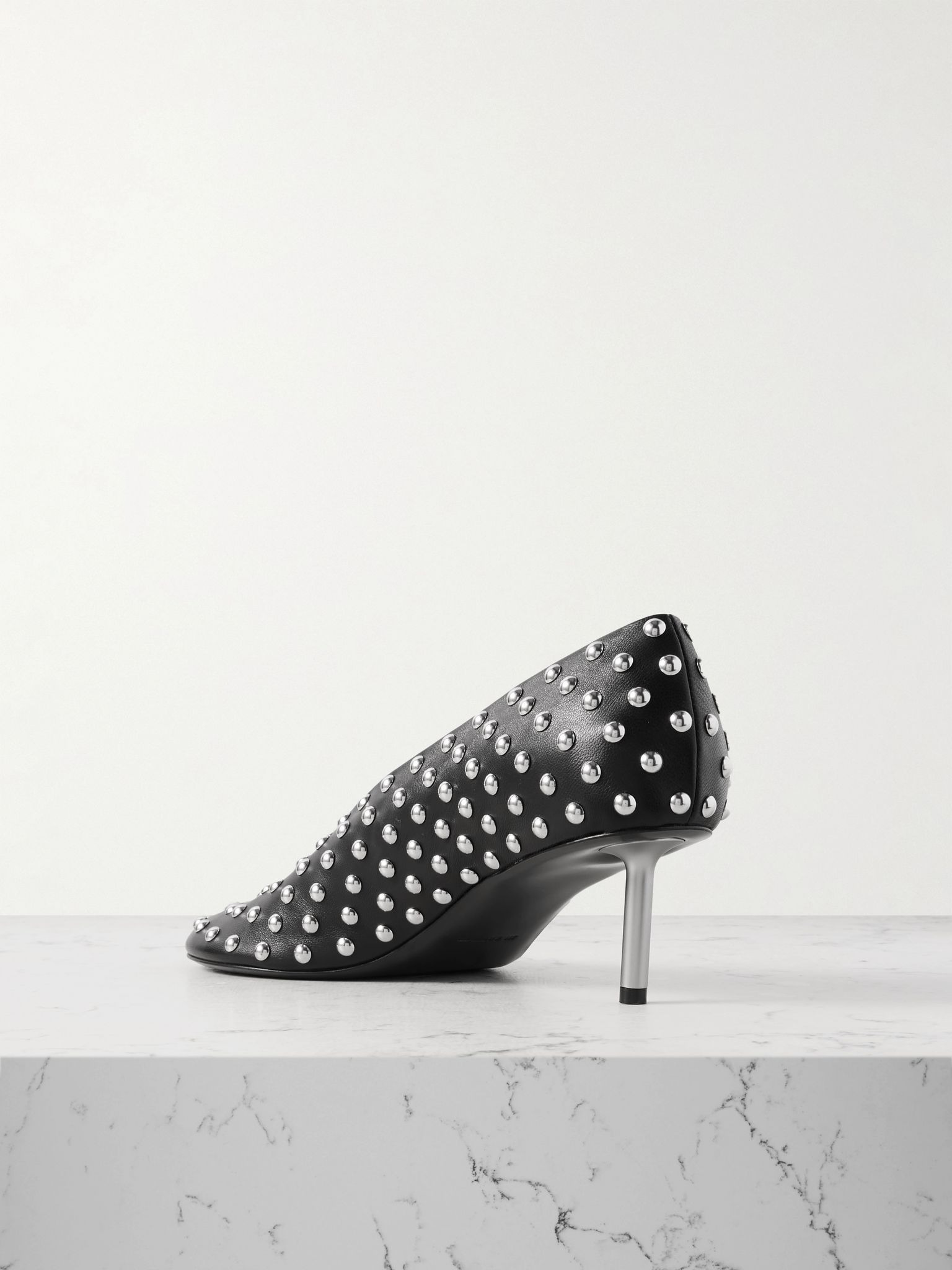 Studded leather pumps Black - 3
