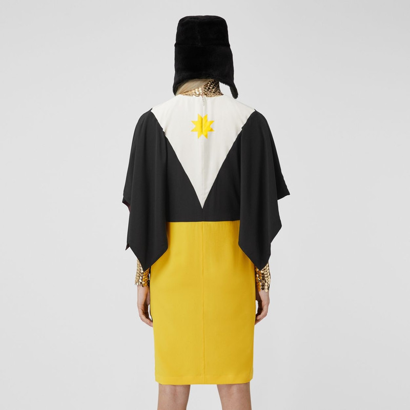 Cape Sleeve Geometric Print Silk Crepe de Chine Dress 3