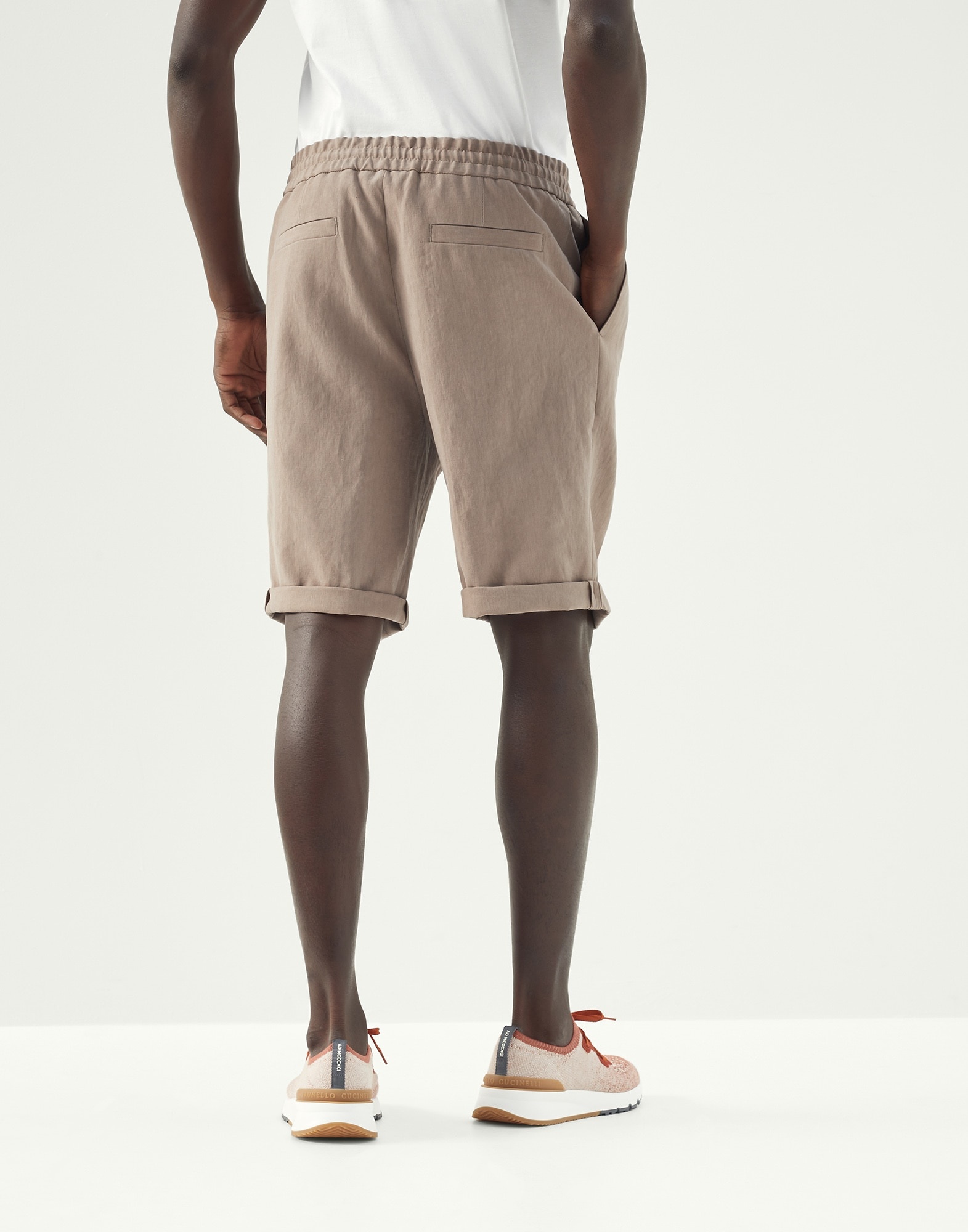 Twisted linen Bermuda shorts with drawstring and pleats - 2