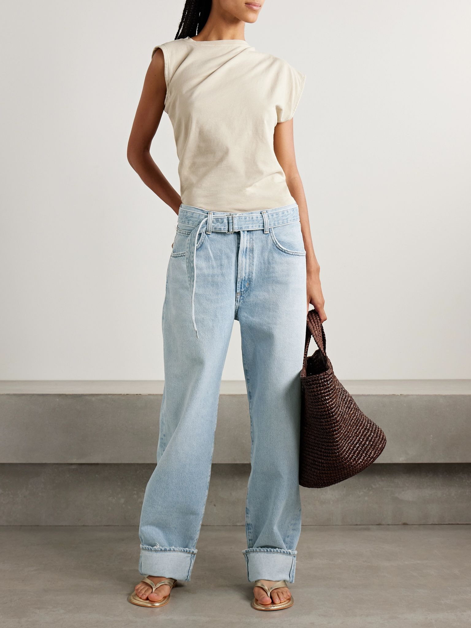 Cuffed Taper belted mid-rise straight-leg jeans Light denim - 2