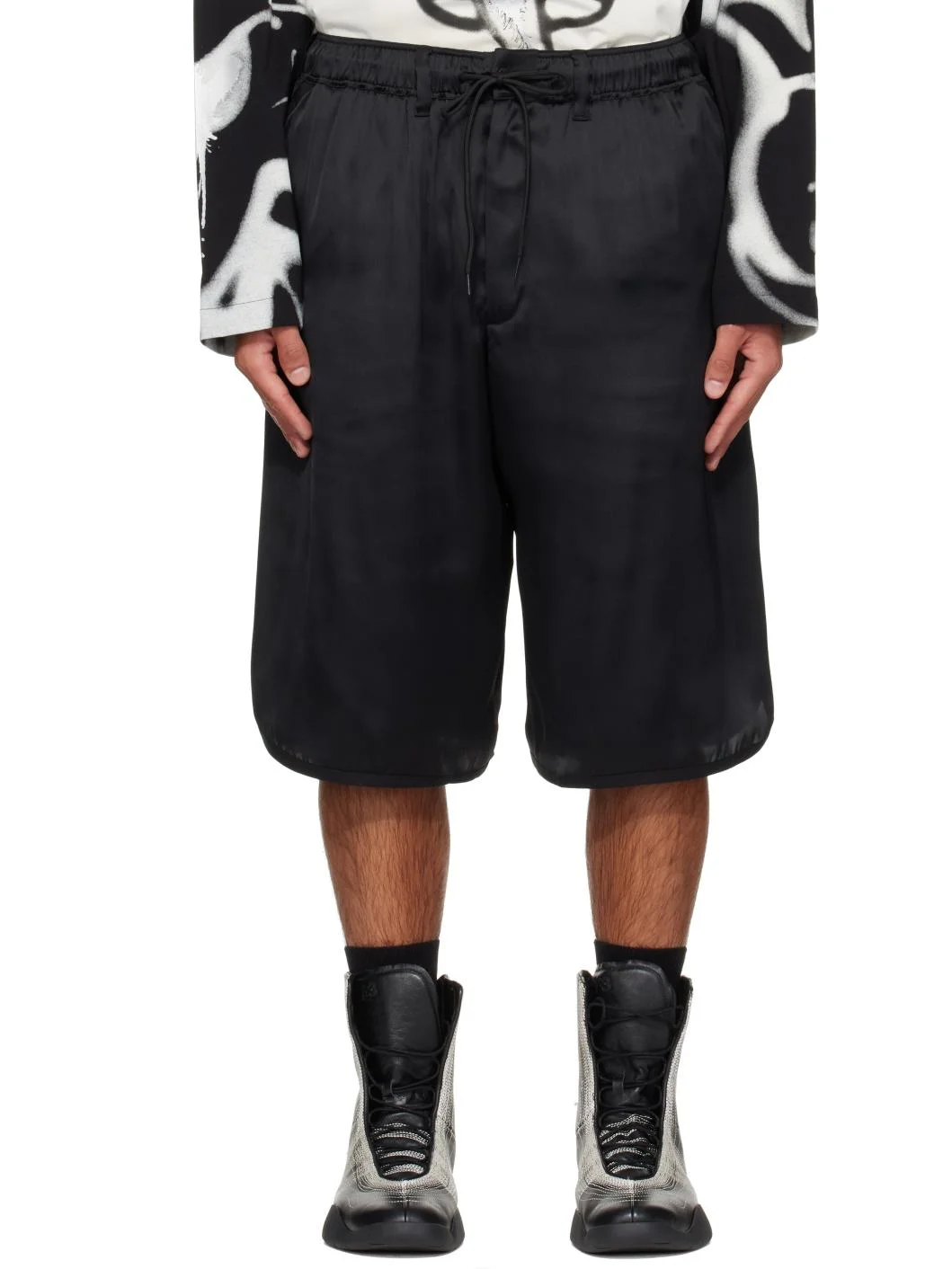 Black Liquid Logo Shorts - 1