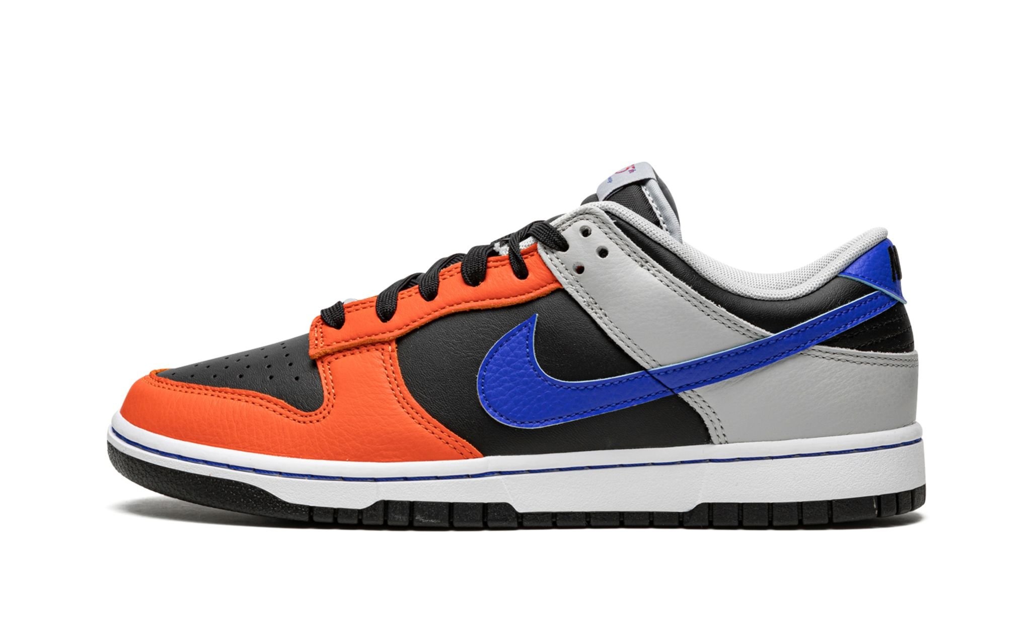 Dunk Low Retro EMB "NBA - New York Knicks" - 1