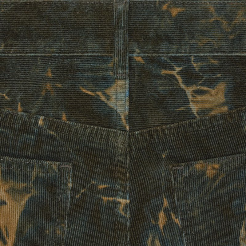 ELEPHANT JEANS IN INDIGO RINSE DENIM 3