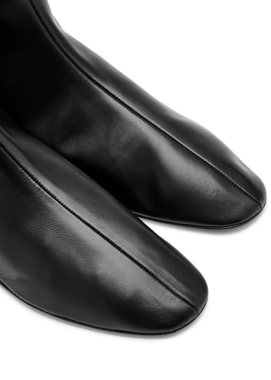 LE Monde Beryl Luna Leather Ankle Boots - 6